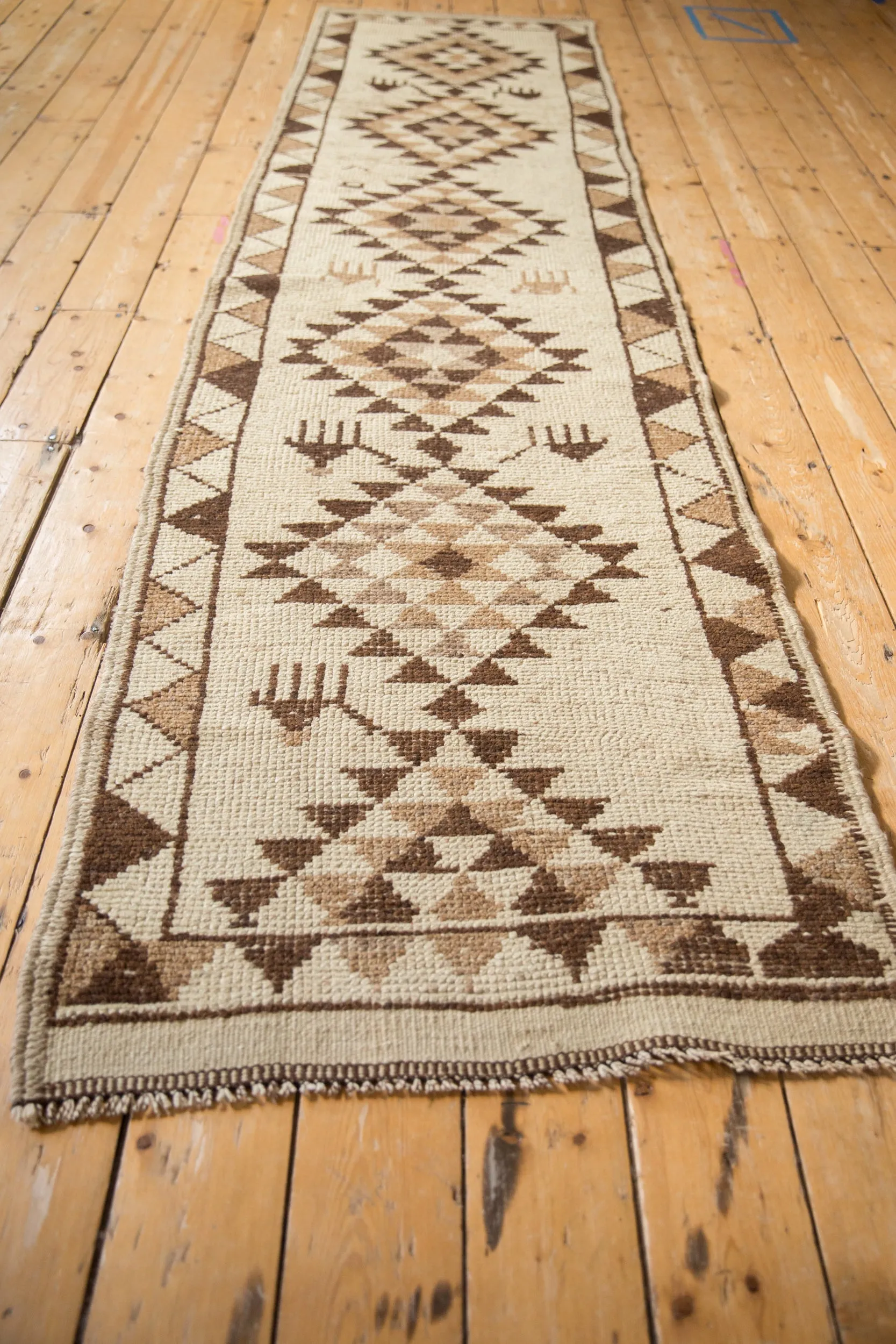 2.5x11 Vintage Kurd Rug Runner