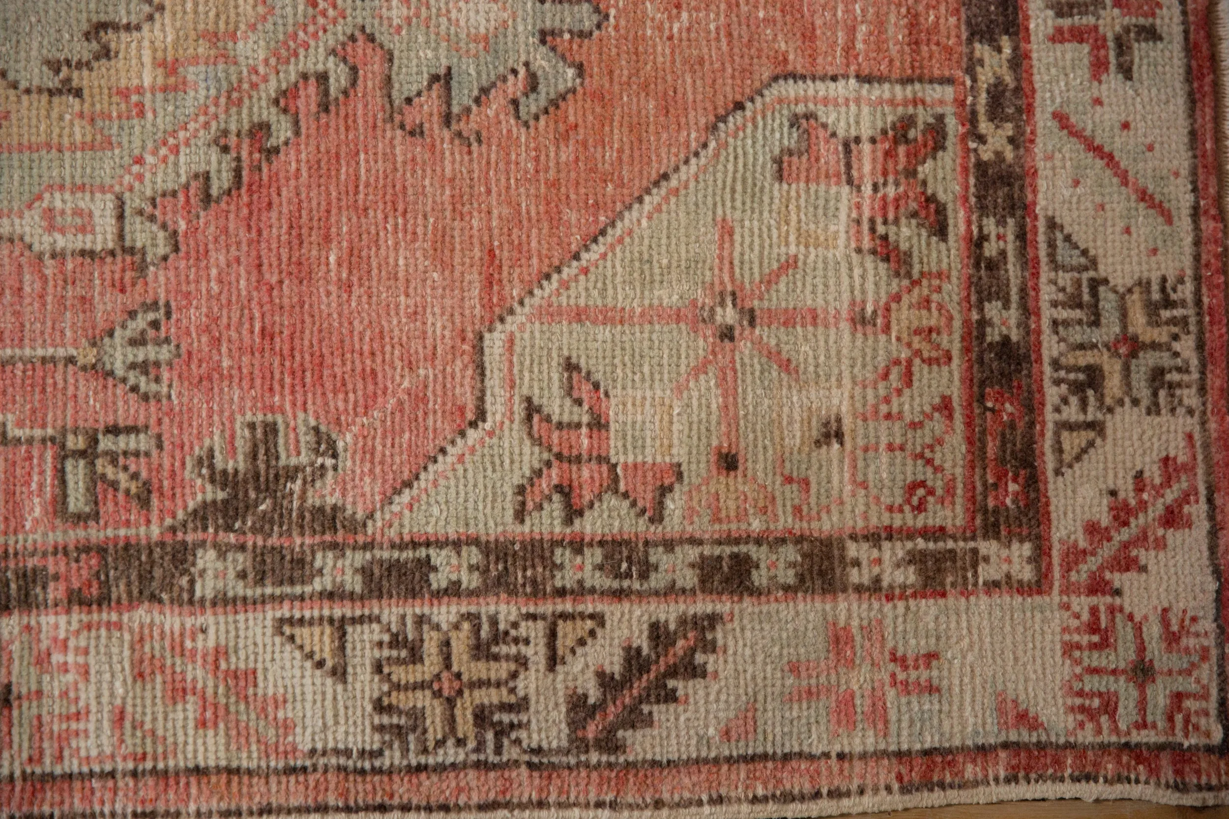 2.5x5.5 Vintage Distressed Oushak Rug Runner