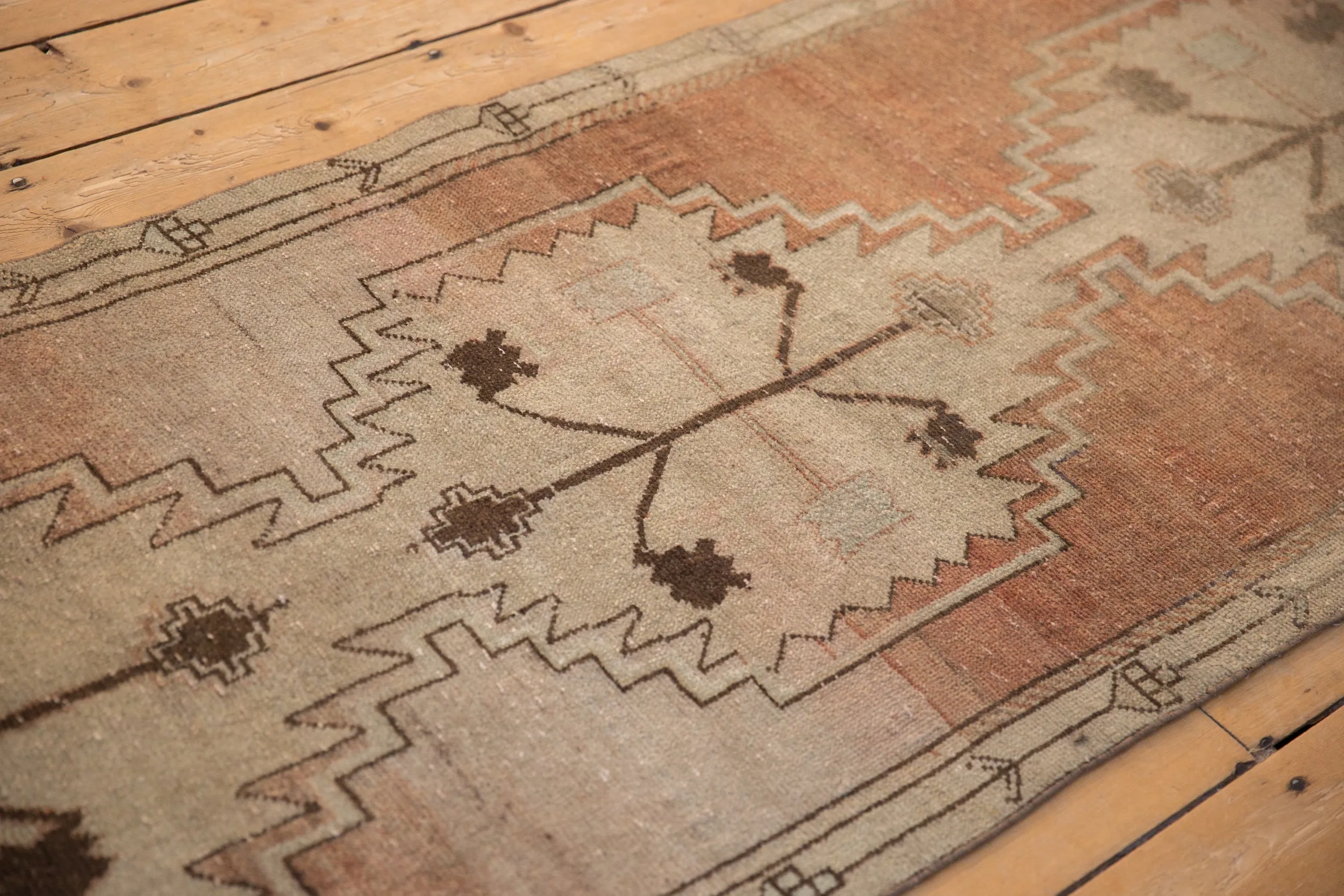 2.5x9.5 Vintage Distressed Oushak Rug Runner