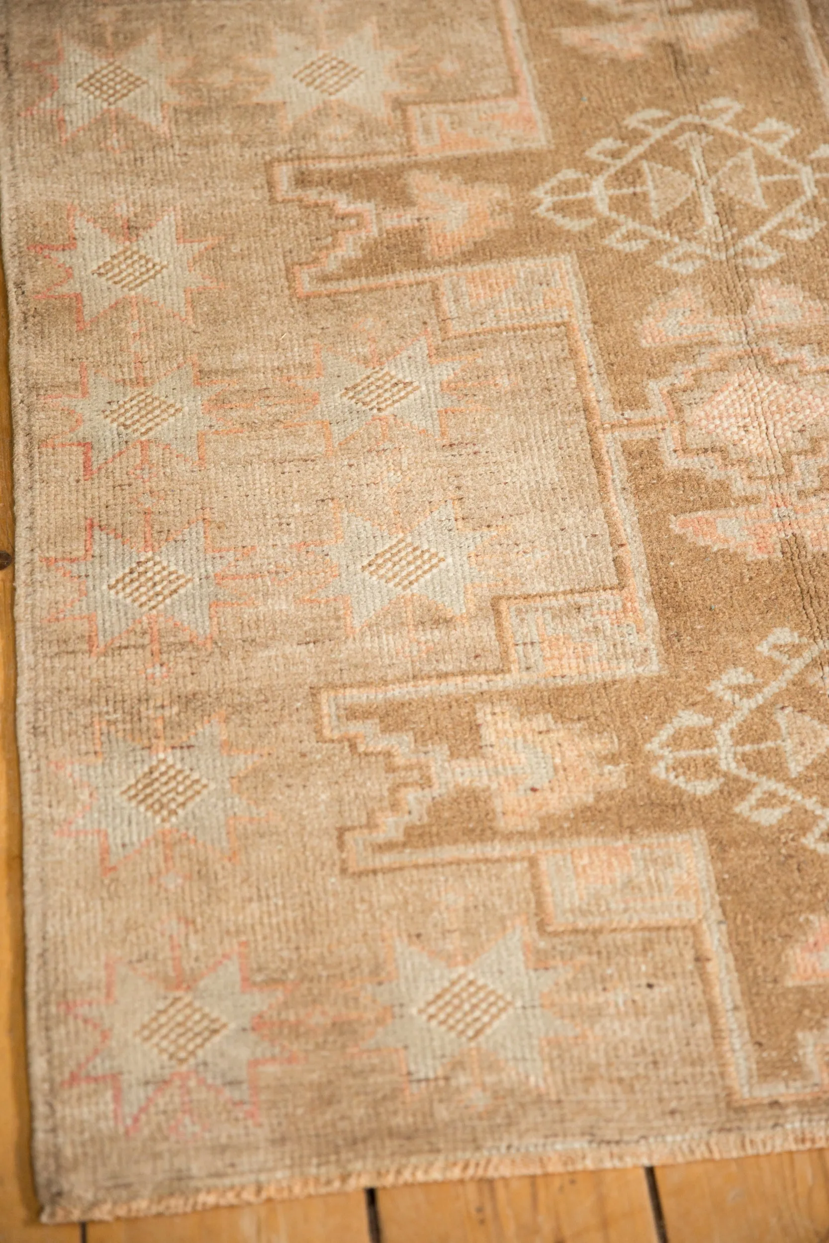 3x7 Vintage Distressed Kars Rug Runner