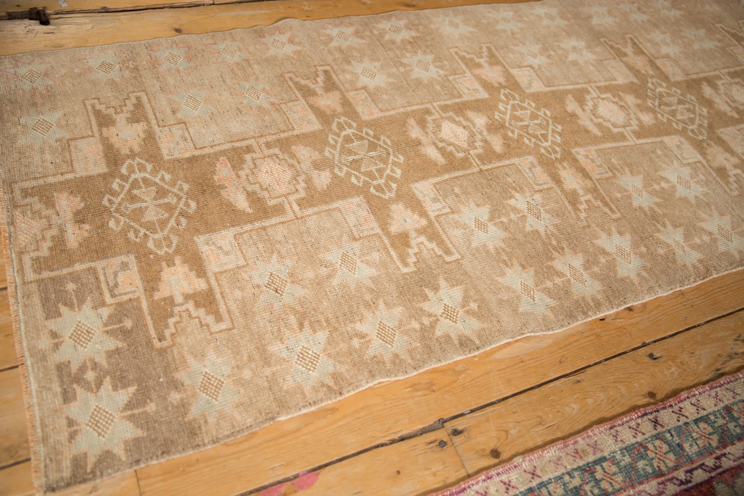 3x7 Vintage Distressed Kars Rug Runner