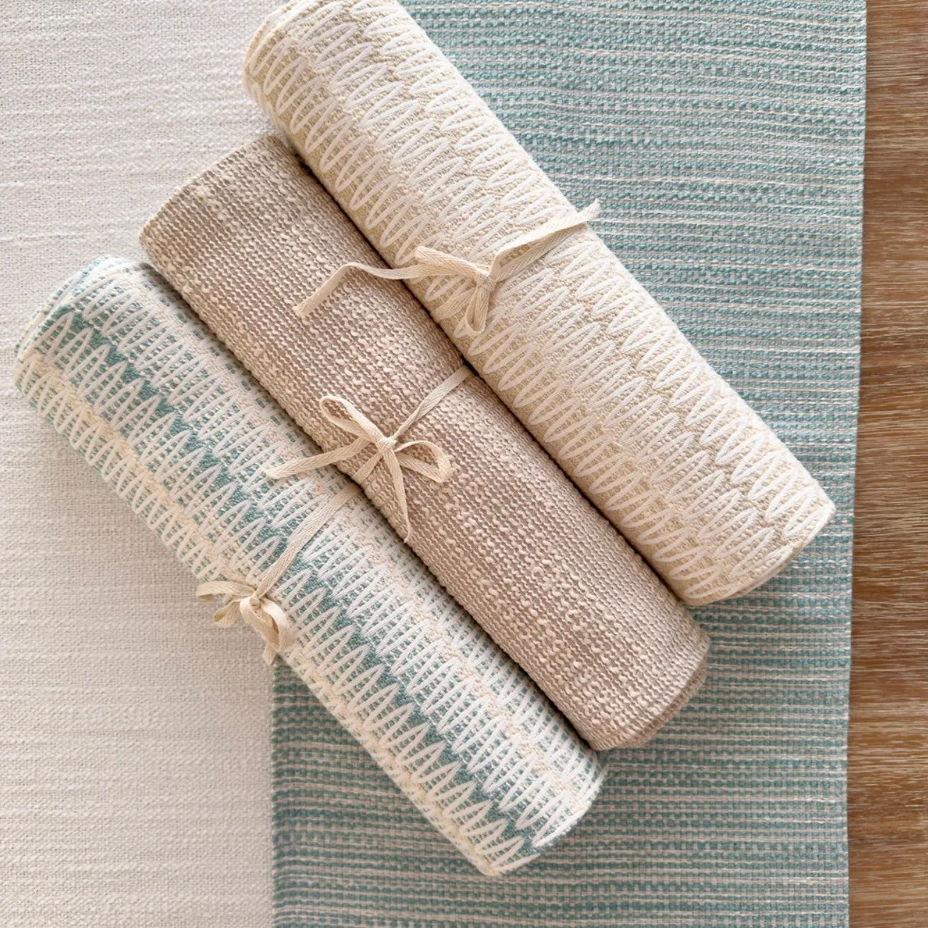 Anaya Home Summer Twist Beige Indoor Outdoor Table Runner