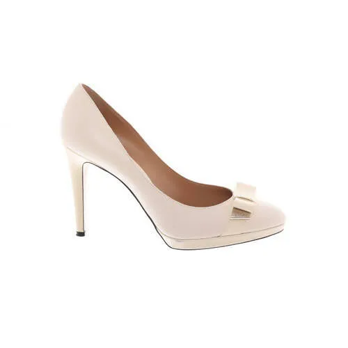 BALLY Pumps/Peeptoes aus Leder in Creme EU 40