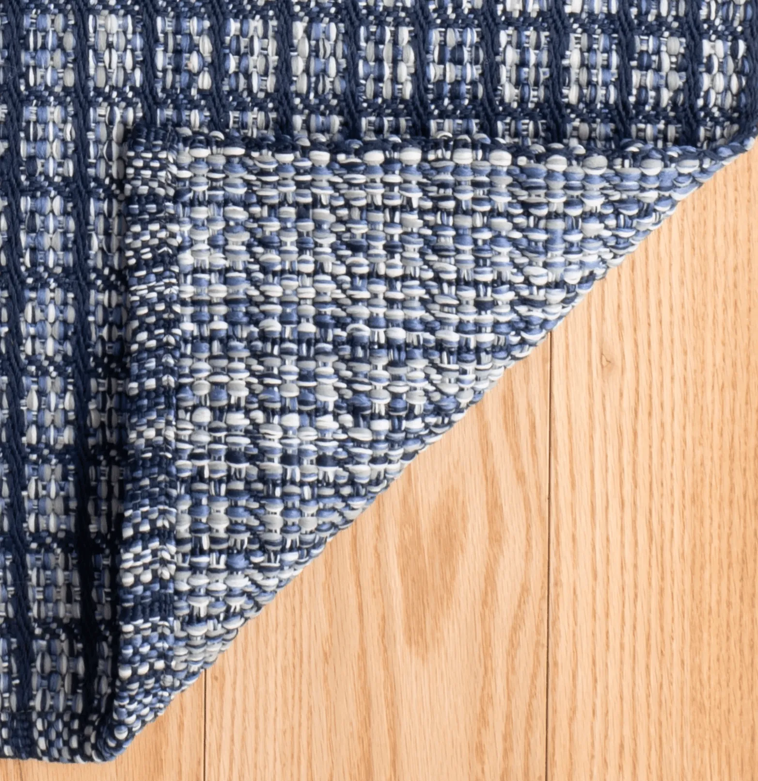 Coco Blue Indoor/Outdoor Round Rug