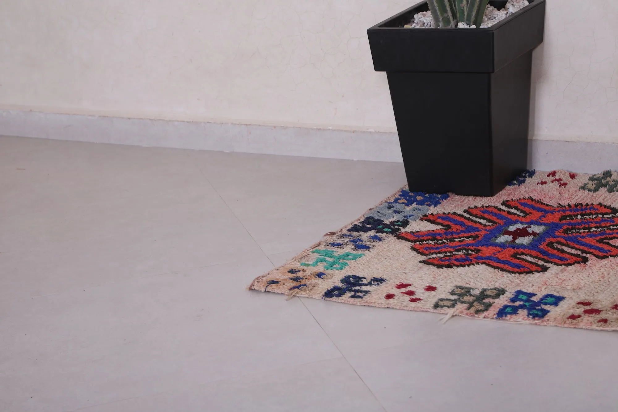 Colorful moroccan berber runner rug 2.7 X 5.9 Feet