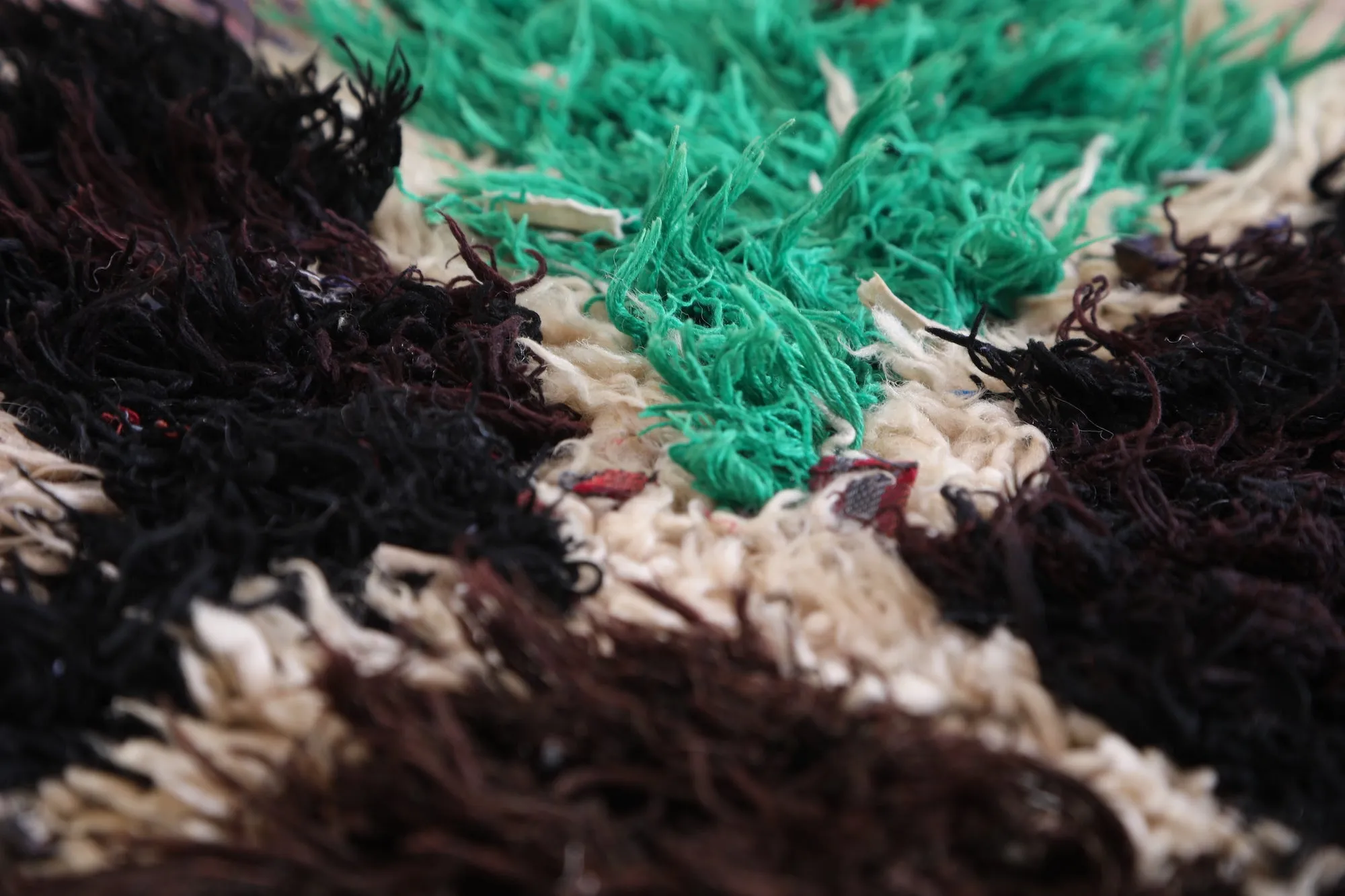 Colorful Shaggy Runner Rug 2.5 X 5.9 Feet