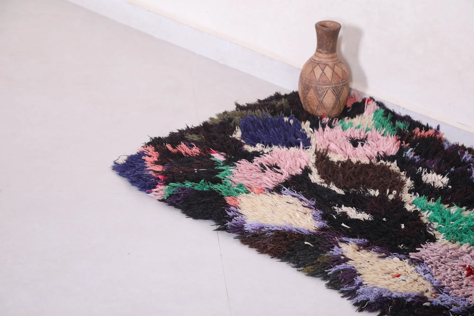 Colorful Shaggy Runner Rug 2.5 X 5.9 Feet