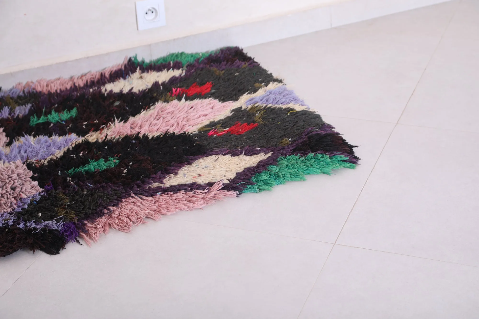 Colorful Shaggy Runner Rug 2.5 X 5.9 Feet