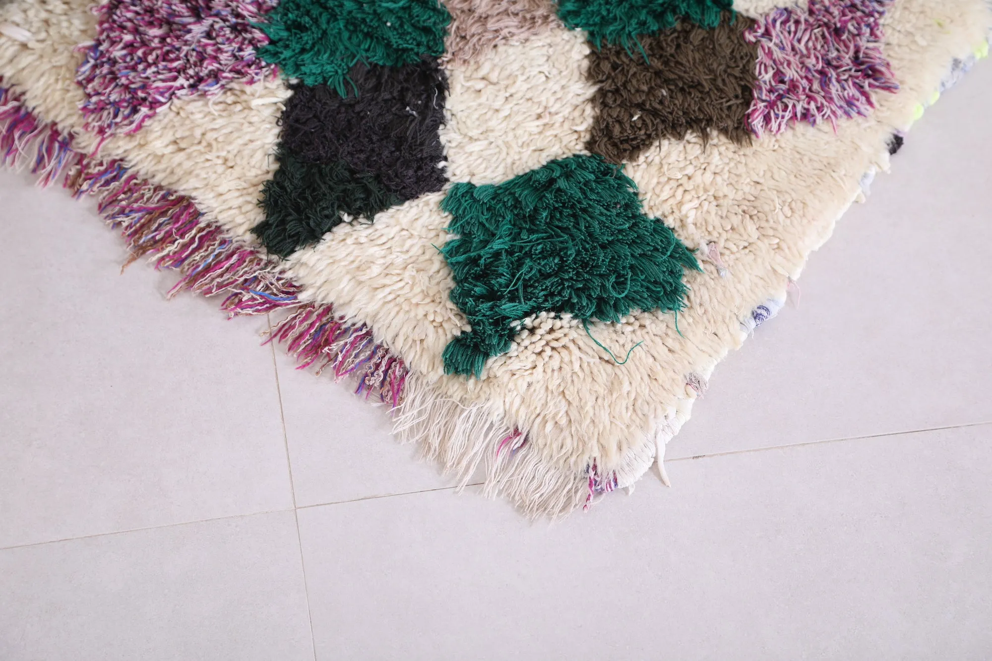 Colorful Shaggy Runner Rug 2.6 X 6.8 Feet