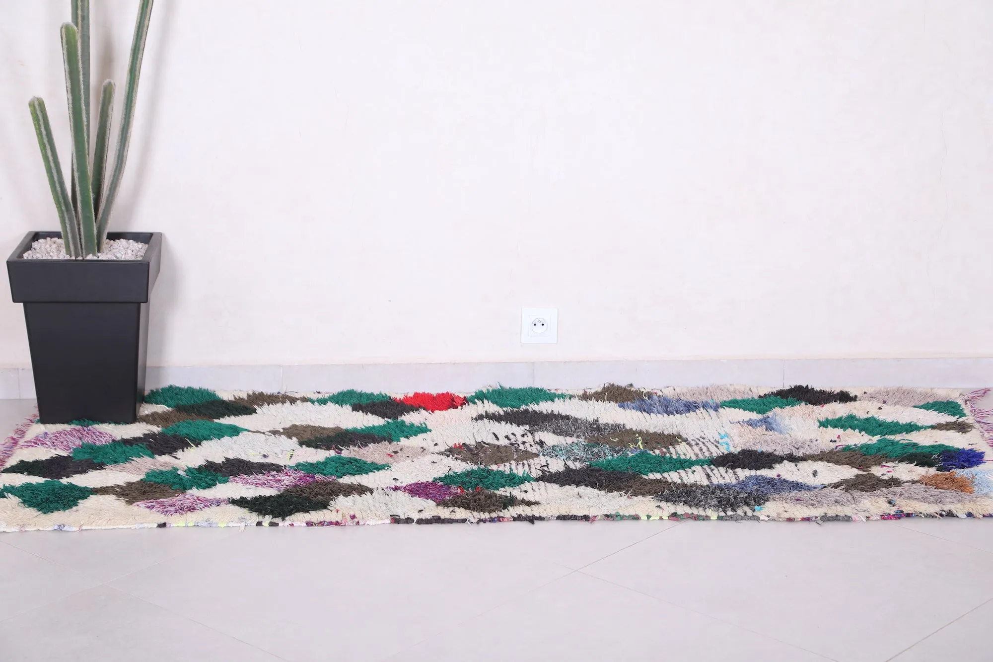 Colorful Shaggy Runner Rug 2.6 X 6.8 Feet