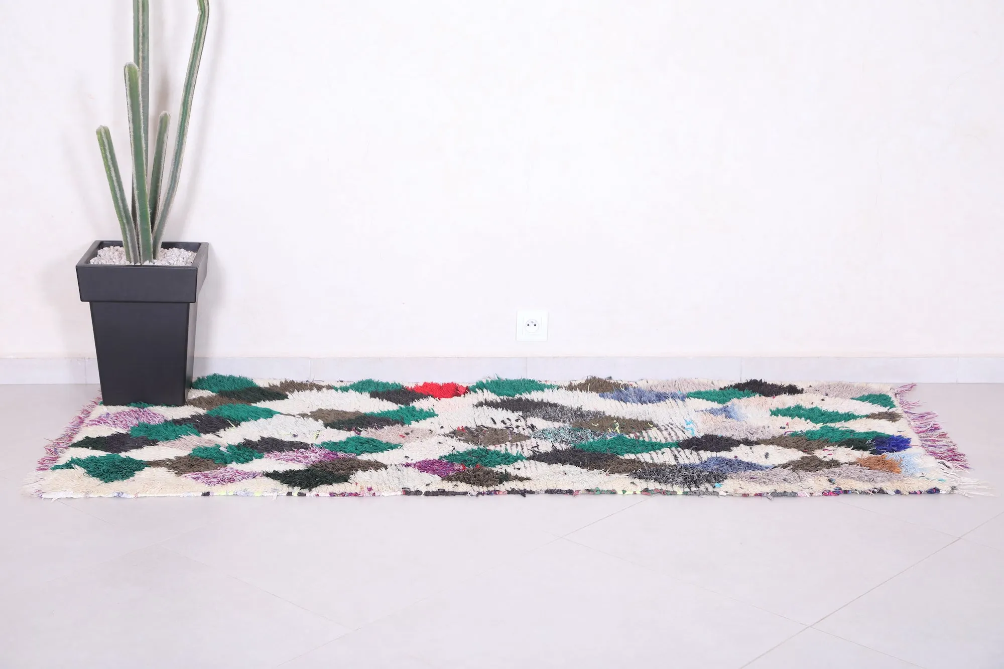 Colorful Shaggy Runner Rug 2.6 X 6.8 Feet