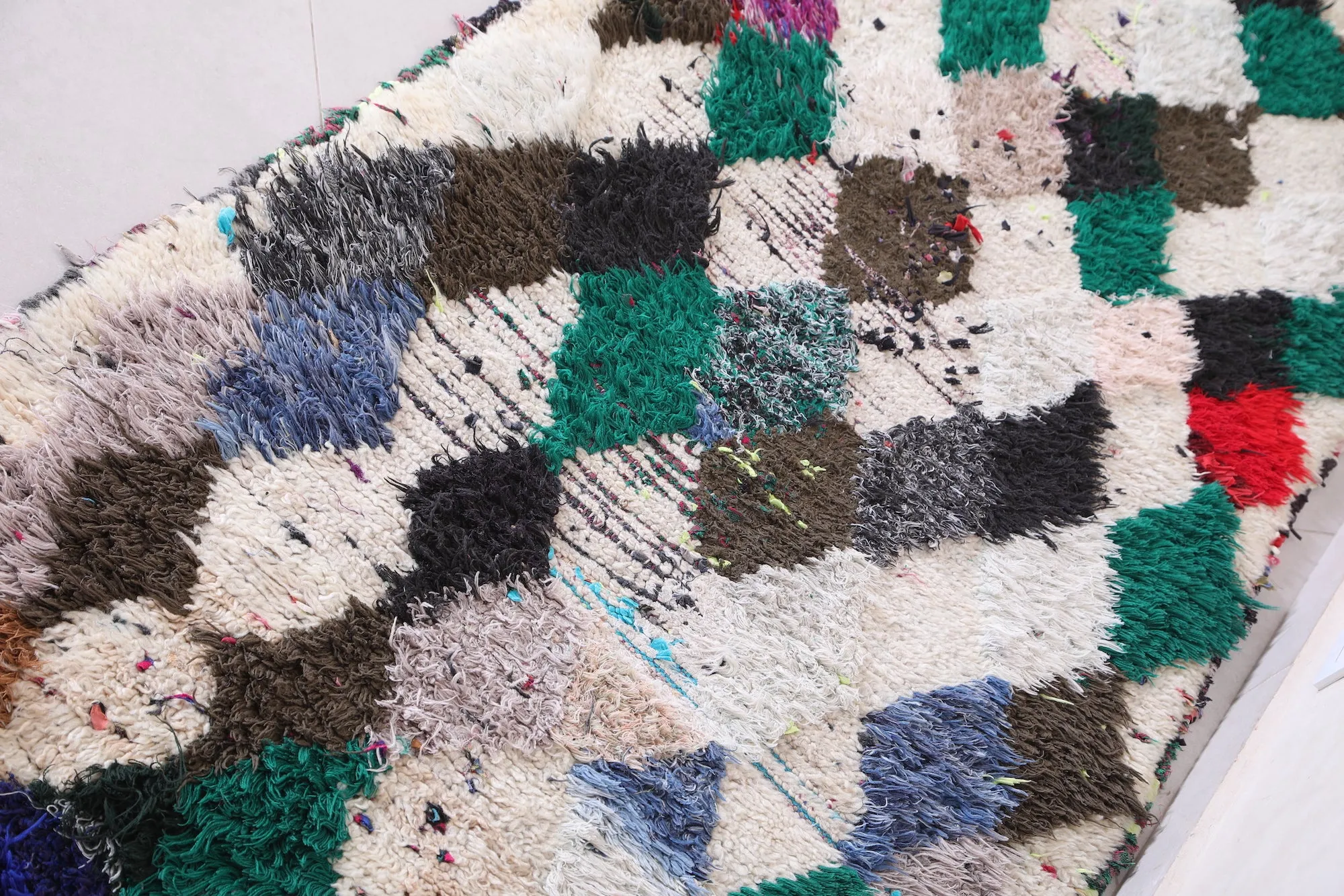 Colorful Shaggy Runner Rug 2.6 X 6.8 Feet