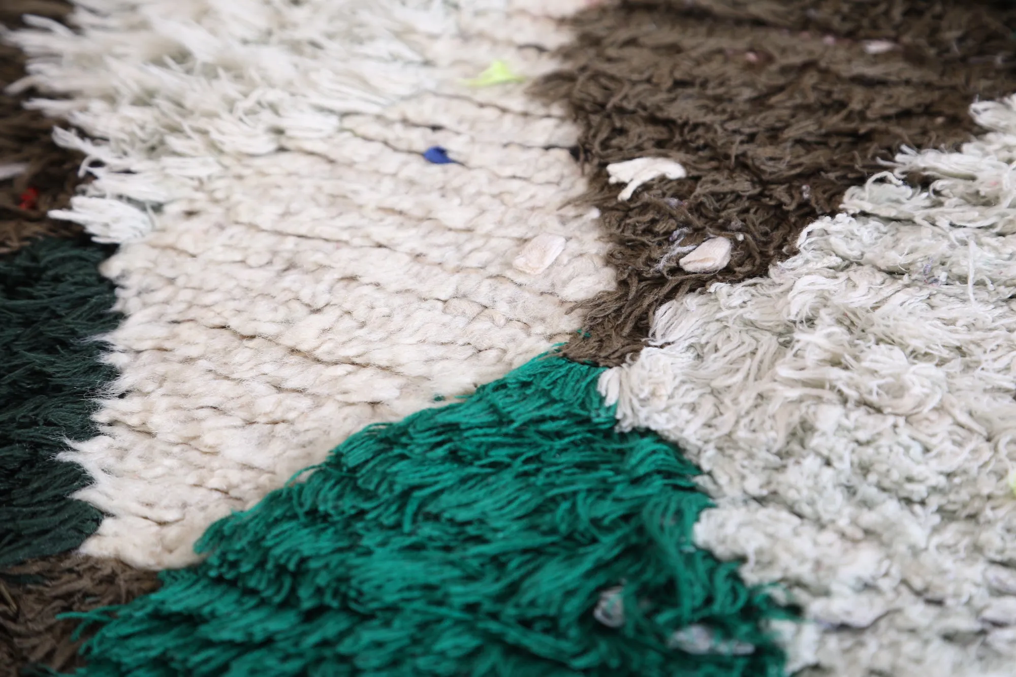 Colorful Shaggy Runner Rug 2.6 X 6.8 Feet