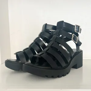 Cynthia Platform Gladiators