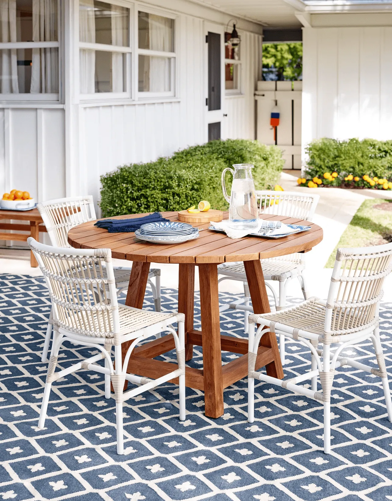 Elizabeth Navy - Indoor/Outdoor Rug