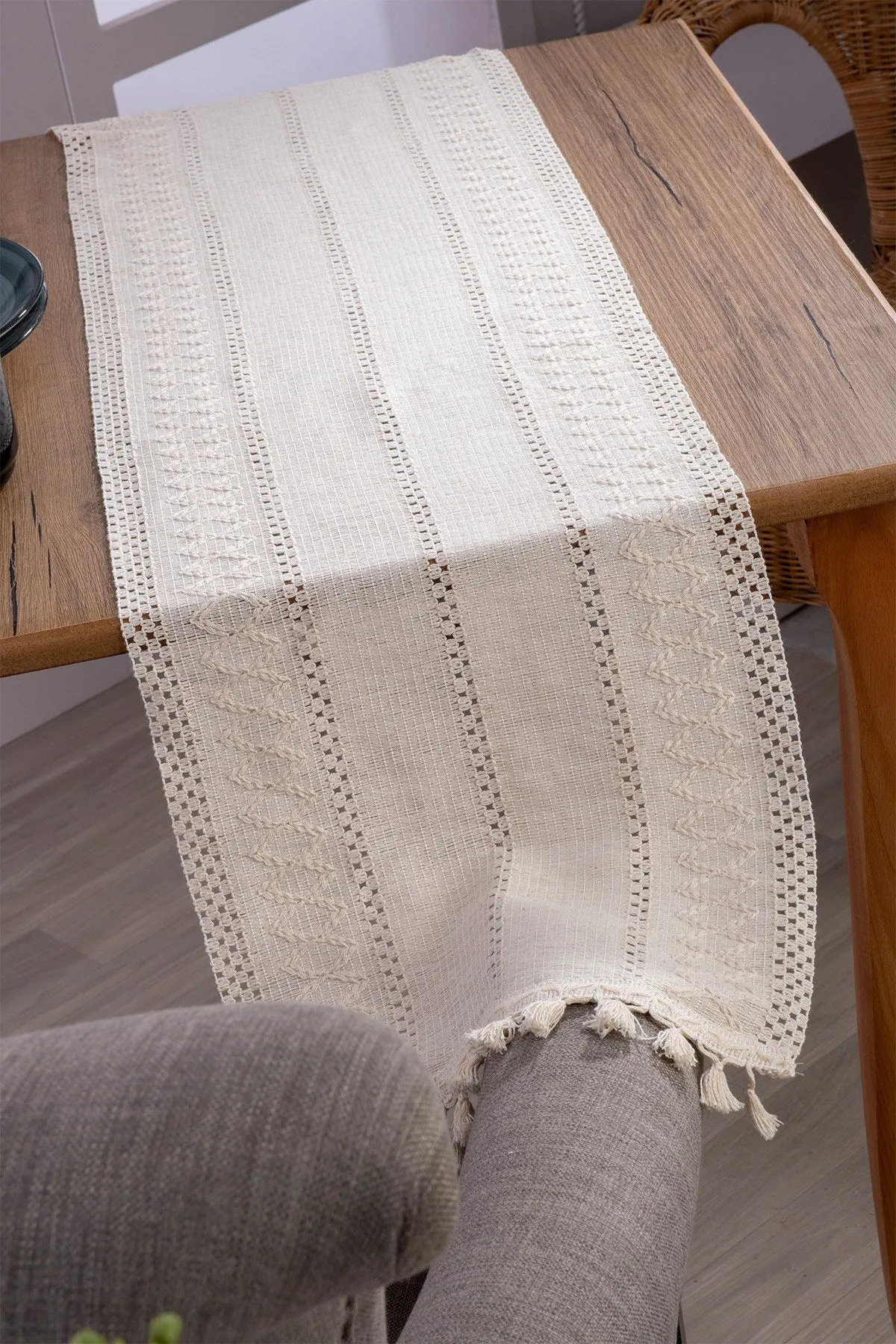 Full Laced Table Runner