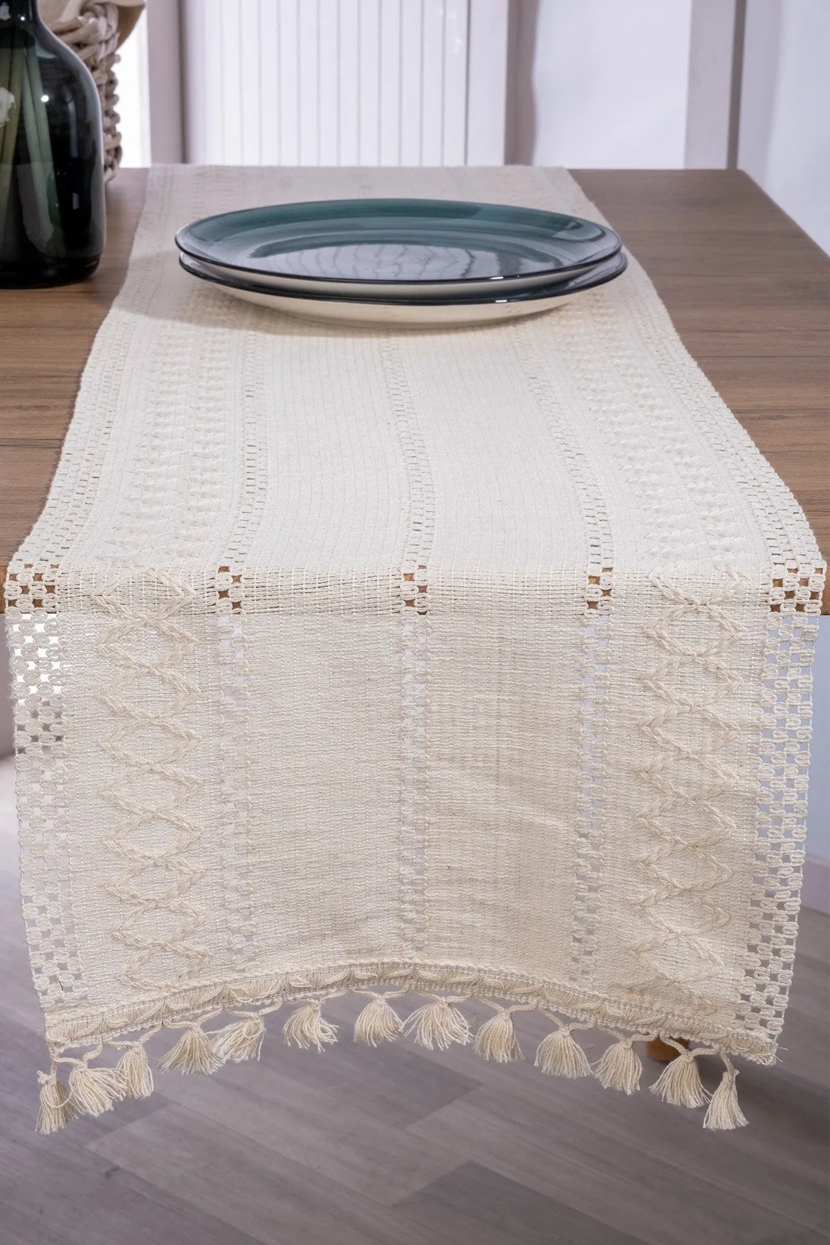 Full Laced Table Runner