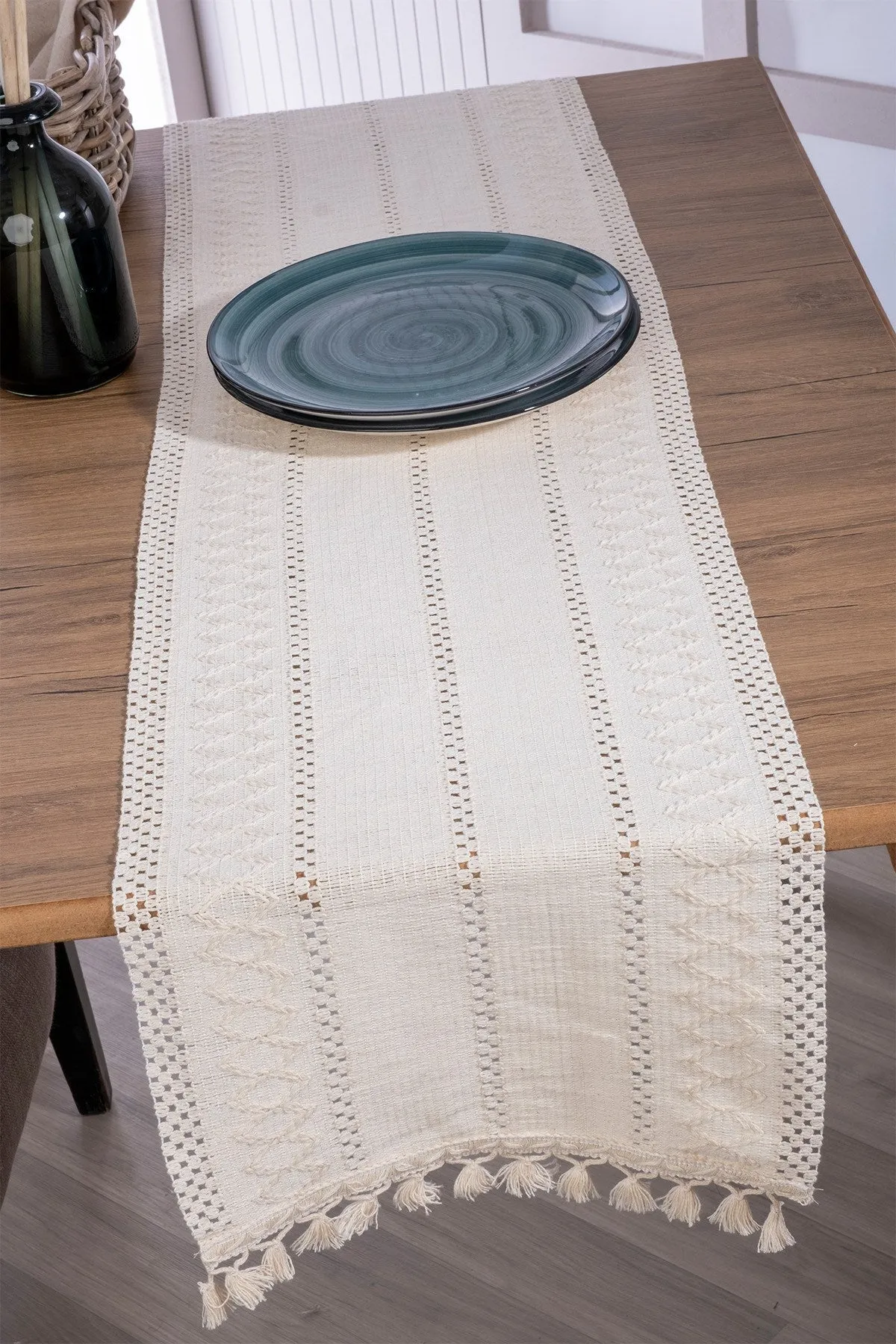 Full Laced Table Runner