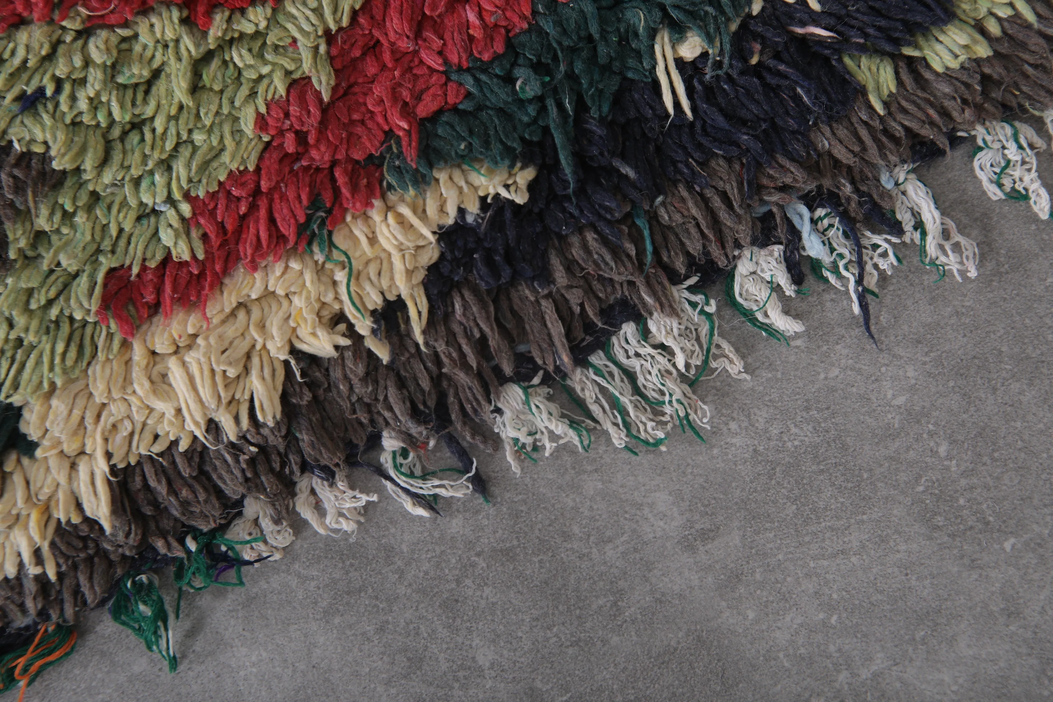 Handwoven Colorful Moroccan Rug – Unique Design | 3.2 x 6.7 FT