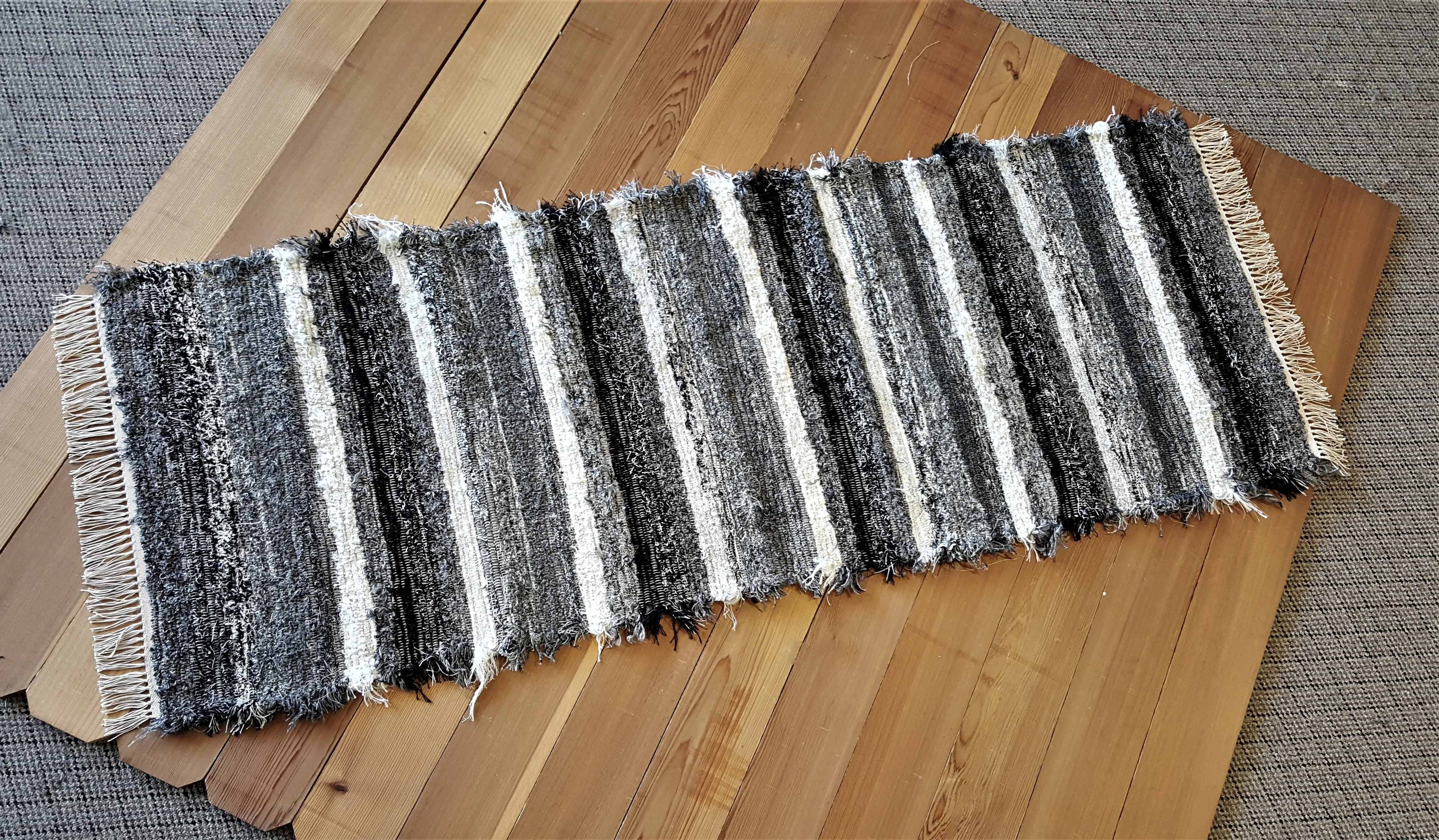 Kitchen or Hallway Runner Rug - 28" x 6' 2" Black, Gray & White