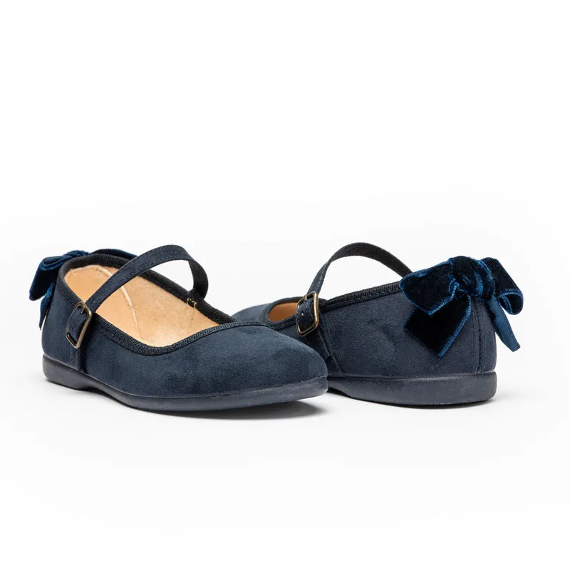 Leah Navy