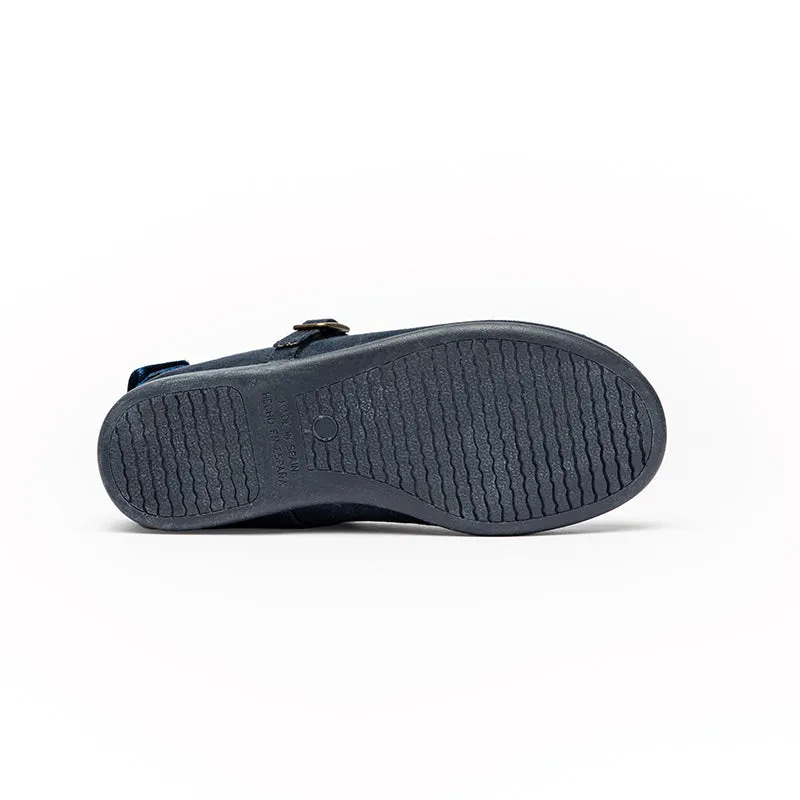 Leah Navy
