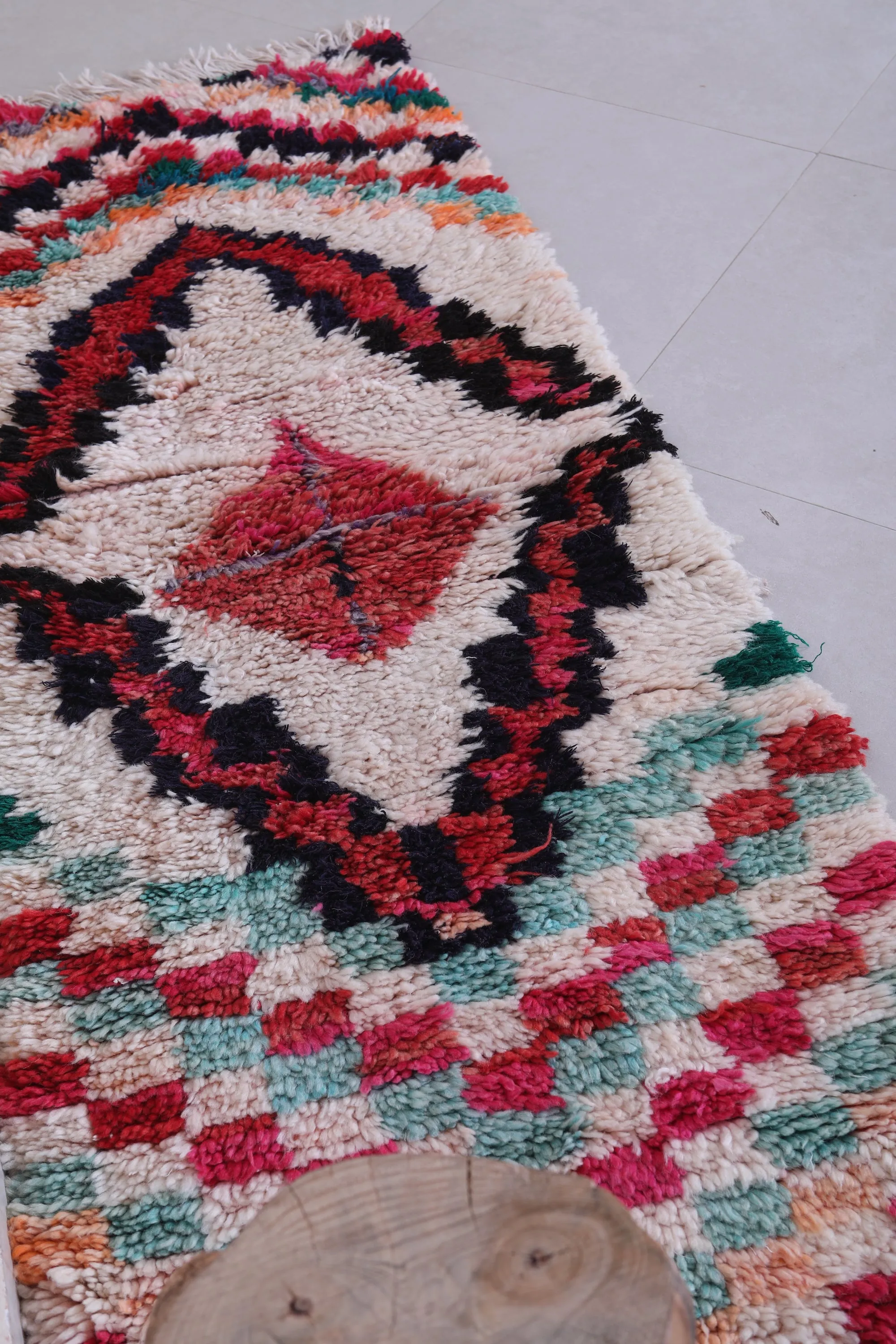 Long Beautiful Colorful Rug 2.3 X 5.9 Feet