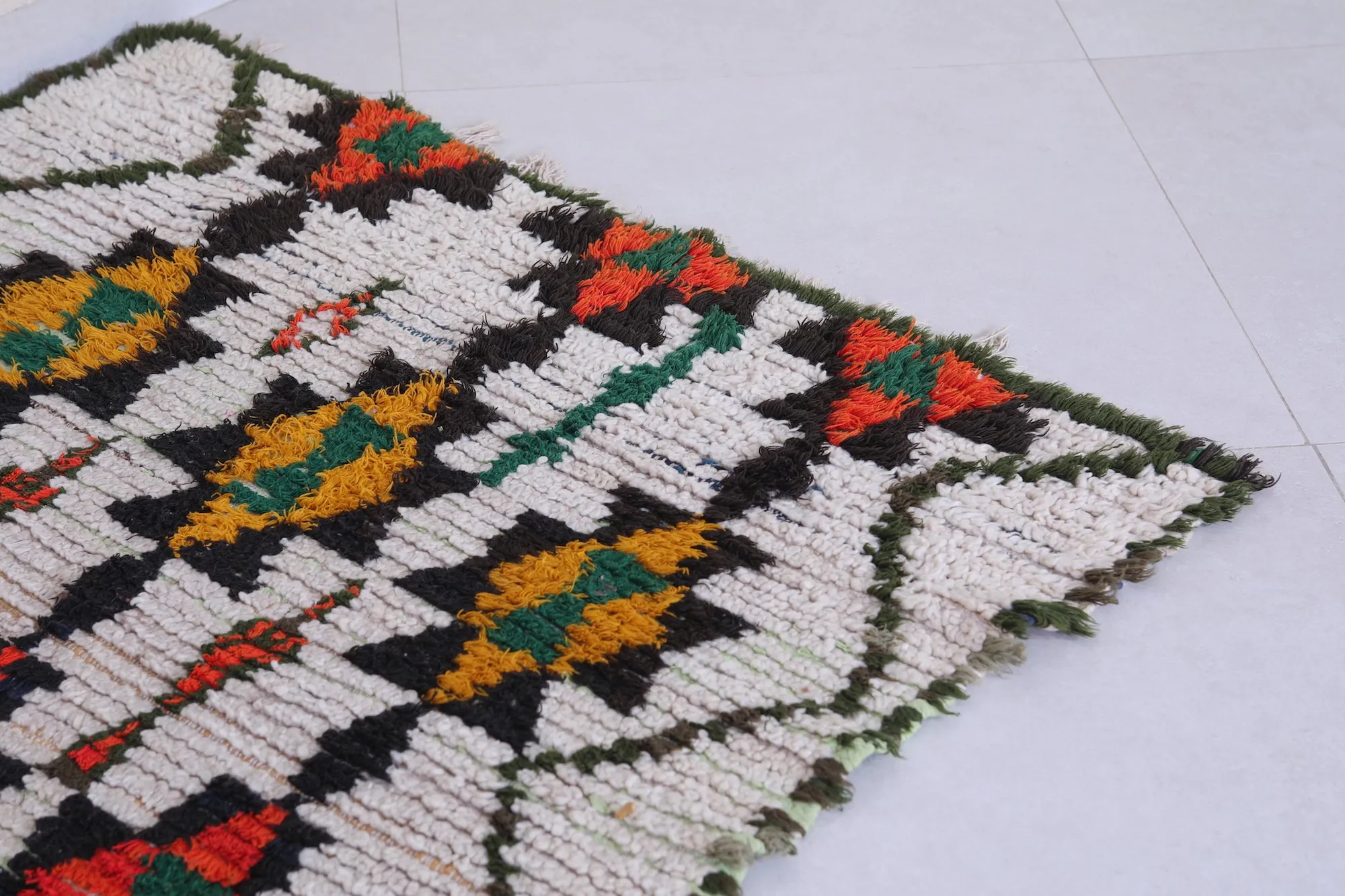 Moroccan Handmade Rug – Geometric Star Patterns 3.5 x 5.3 FT