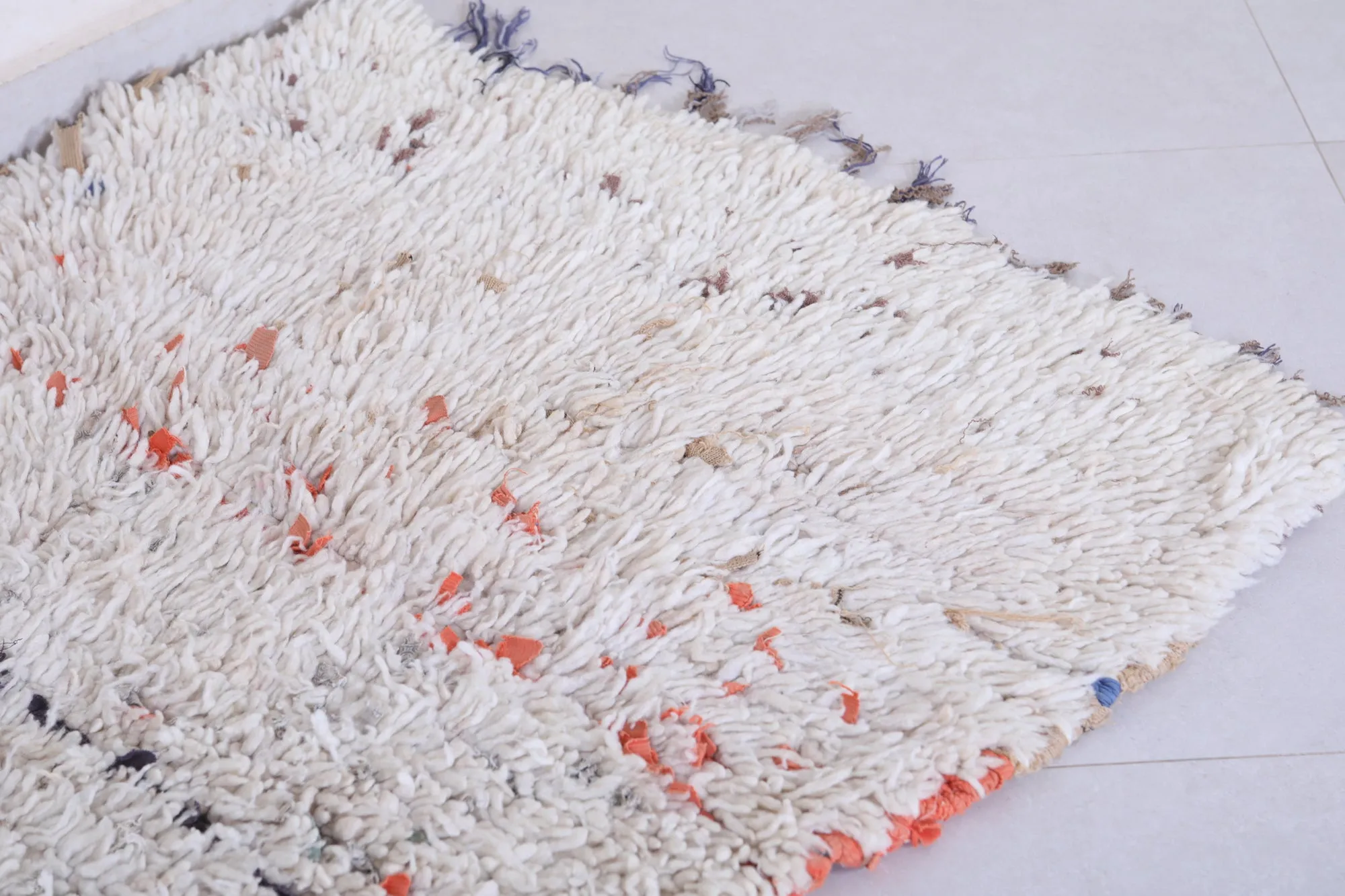 Moroccan Shaggy Rug Runner – Handmade Berber Carpet (2.4 x 5.9 ft)