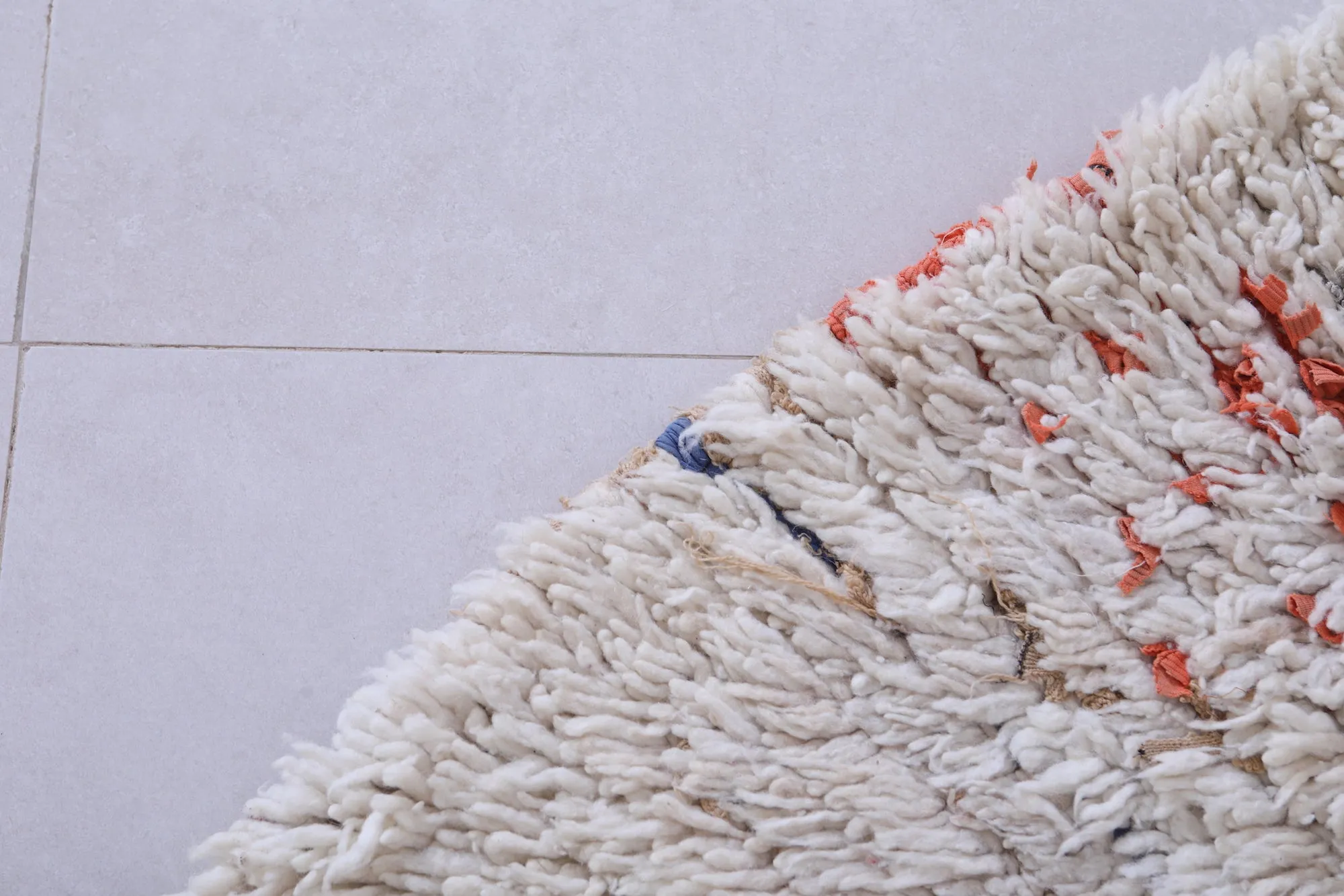 Moroccan Shaggy Rug Runner – Handmade Berber Carpet (2.4 x 5.9 ft)