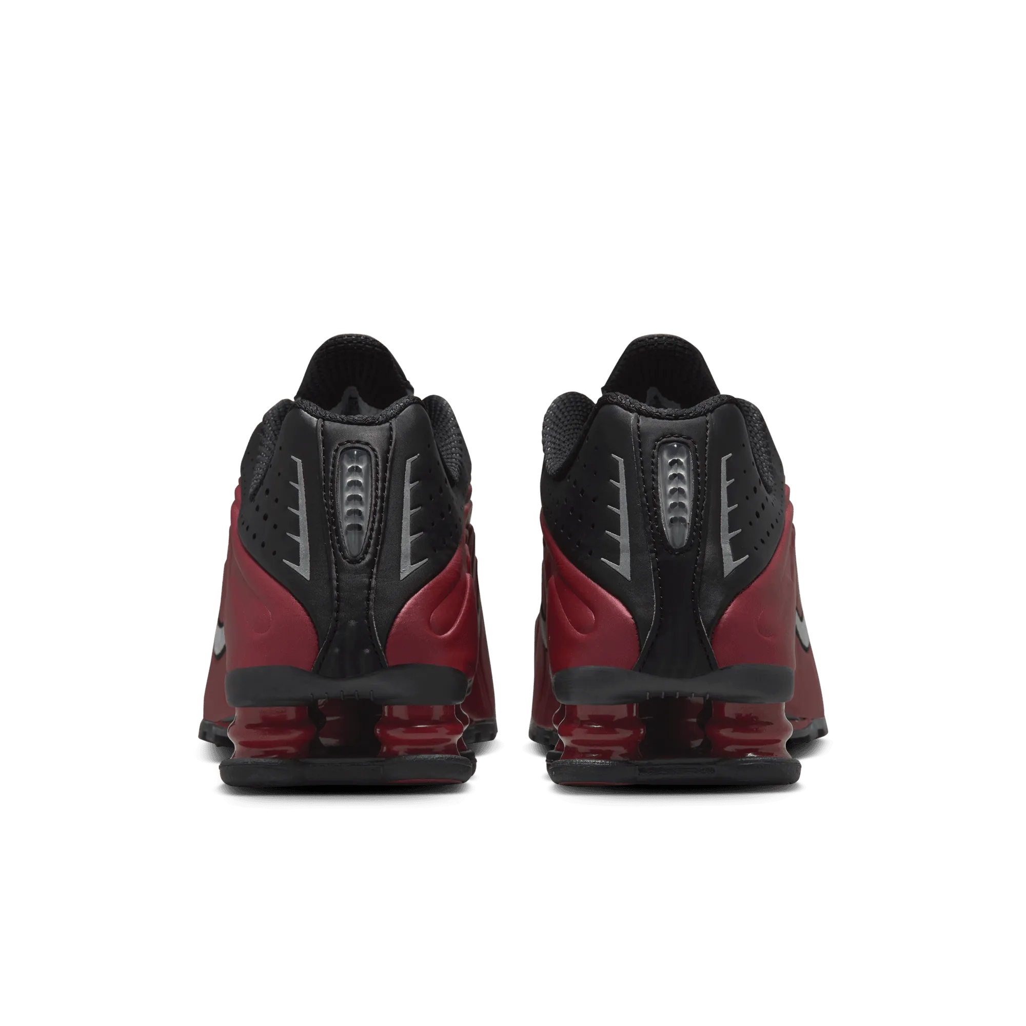 NIKE SHOX R4