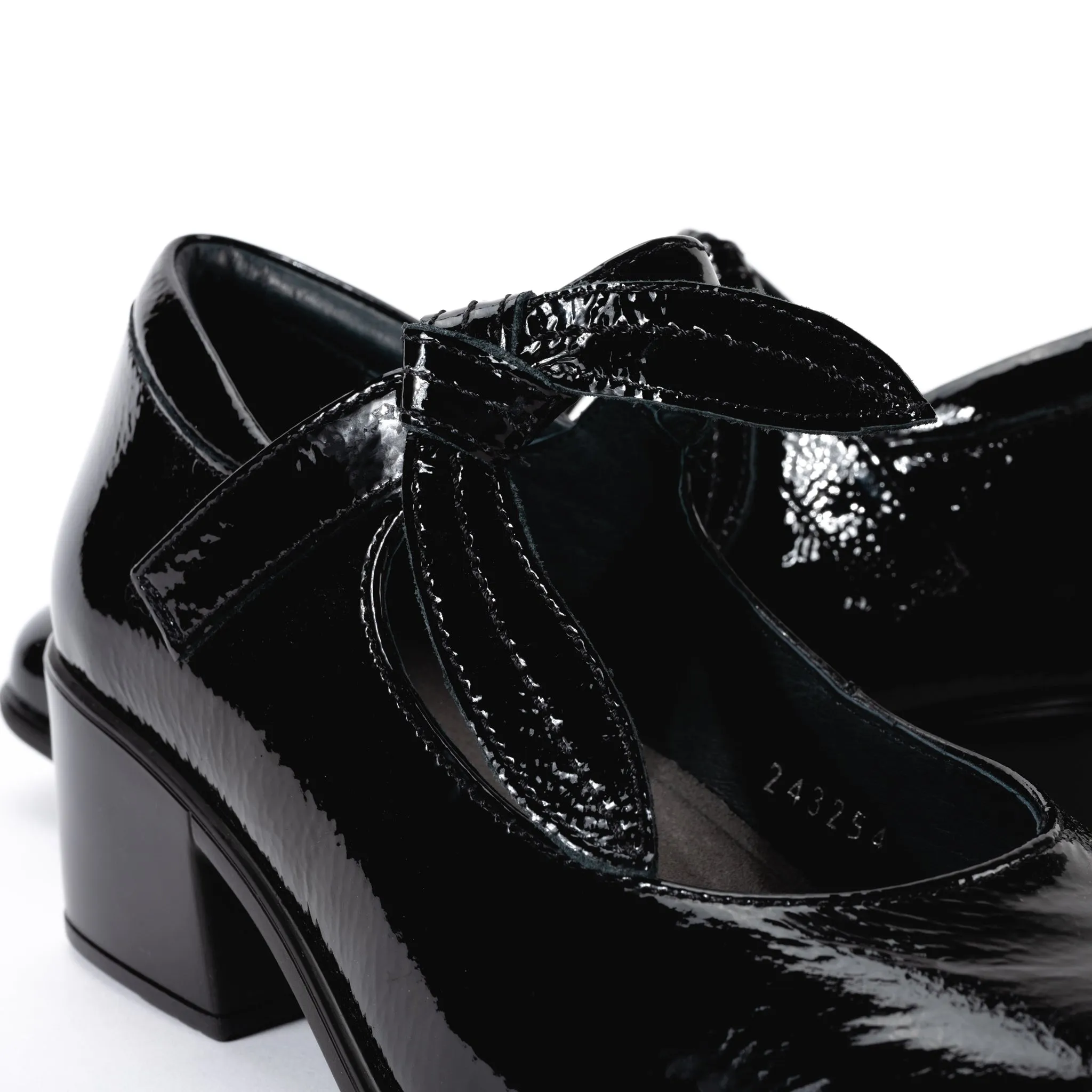 NOBILITY - BLACK - PATENT