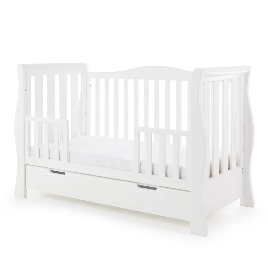 OBABY Stamford Luxe Cot Bed & Moisture Management Mattress - White