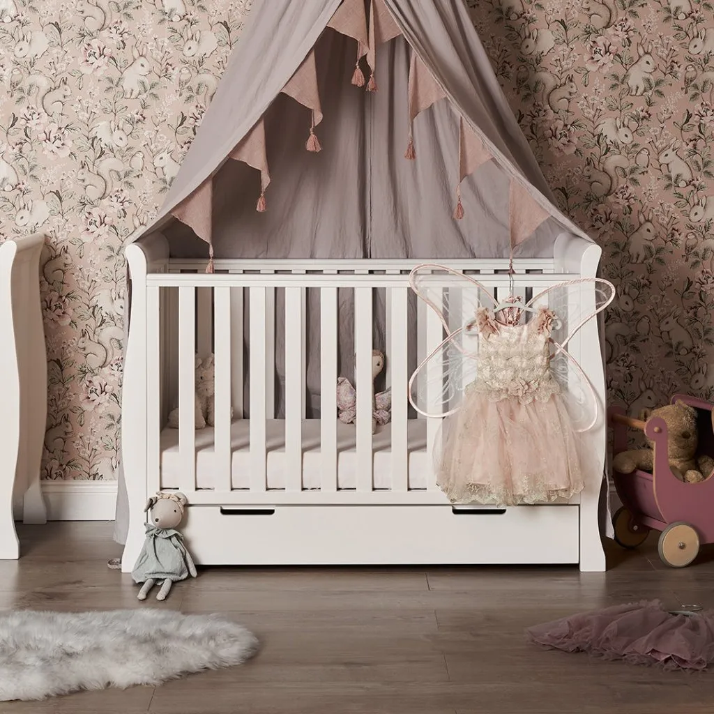 OBABY Stamford Mini Cot Bed & Moisture Management Mattress - White