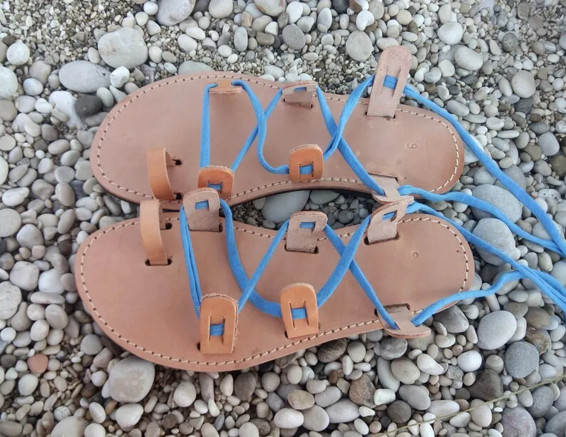Ring toe lace up gladiator sandals