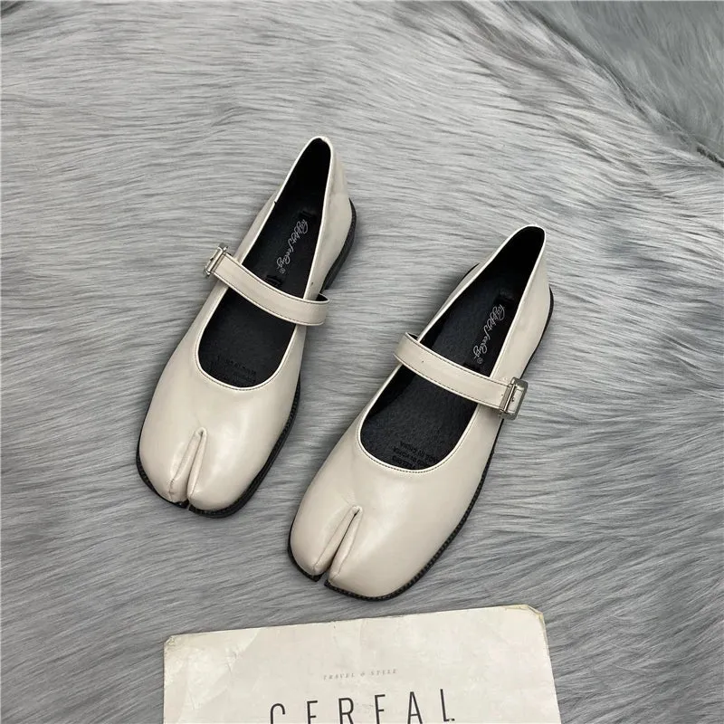 Sabitha Slipt Toe Mary Jane Ballet Flats