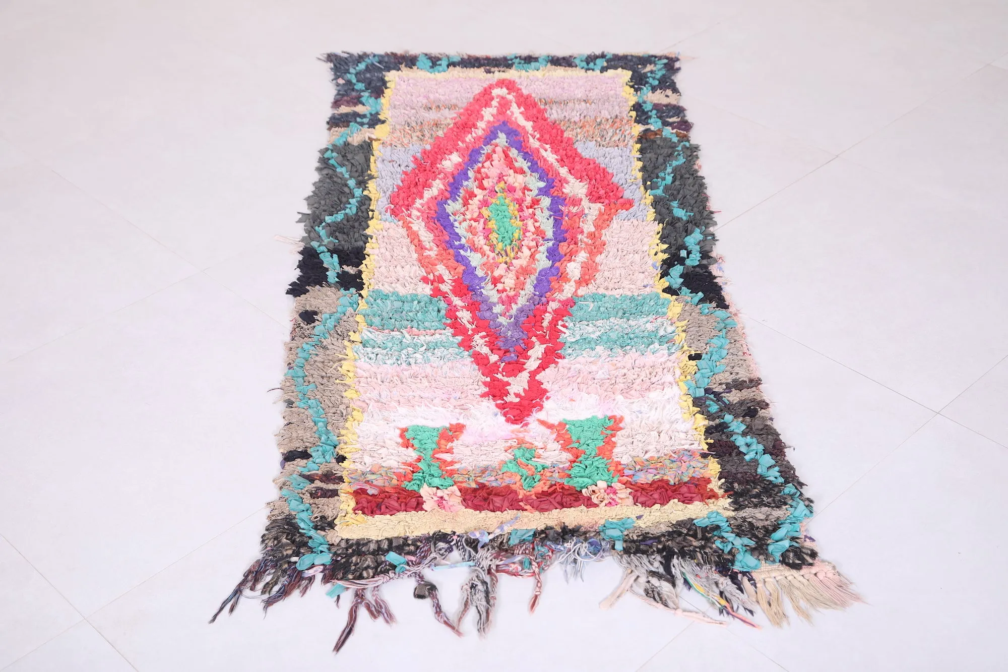 Shaggy Colorful Moroccan Rug 2.5 X 5.4 Feet
