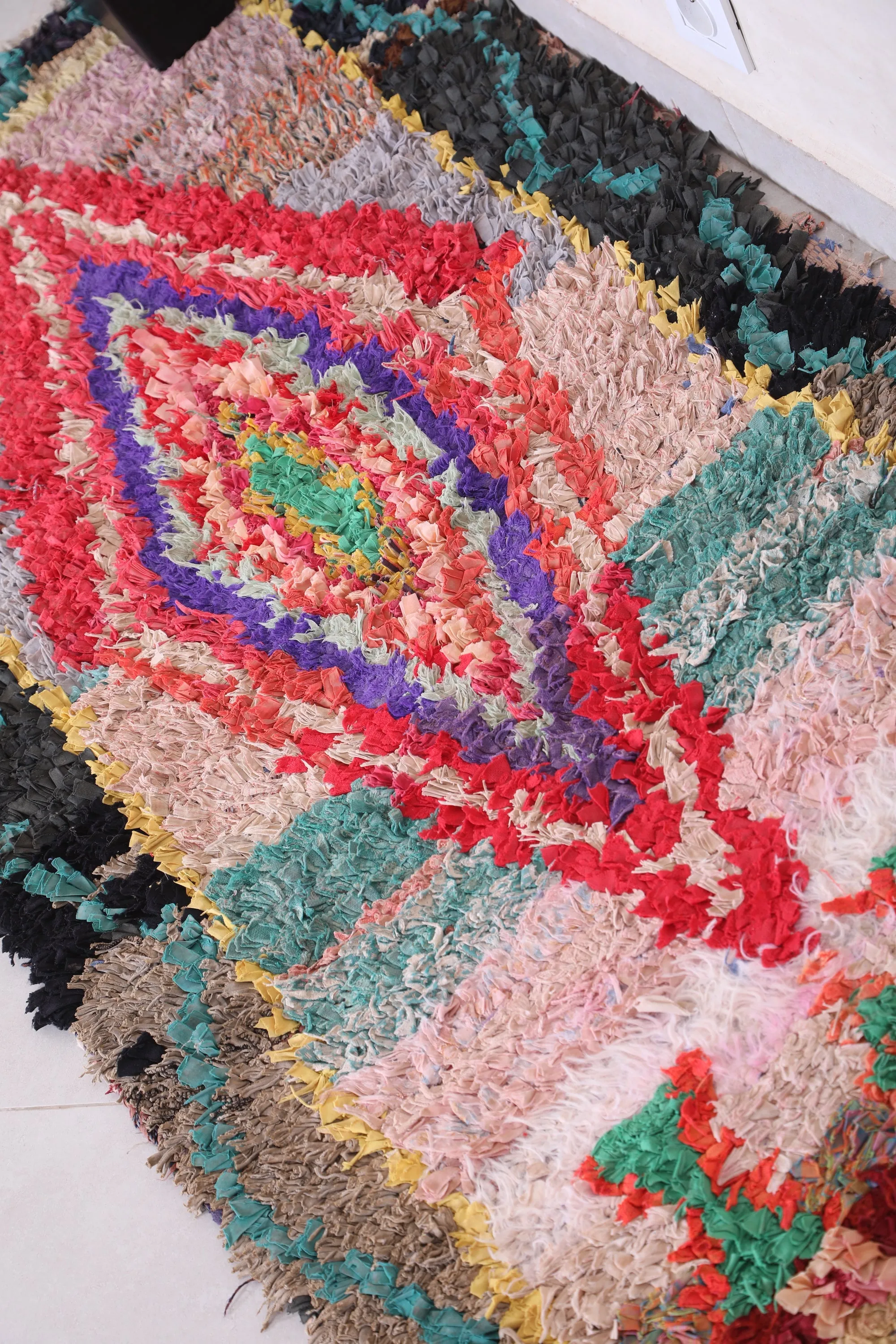 Shaggy Colorful Moroccan Rug 2.5 X 5.4 Feet