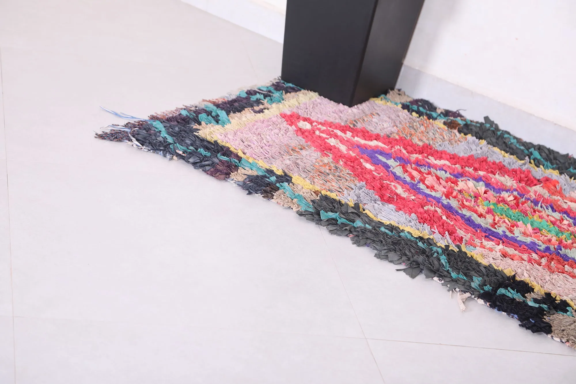 Shaggy Colorful Moroccan Rug 2.5 X 5.4 Feet