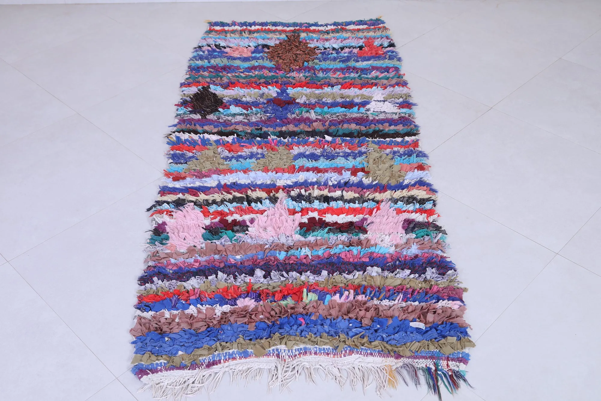 Shaggy Moroccan Boucherouite Rug – Handmade, 3 x 6.7 FT