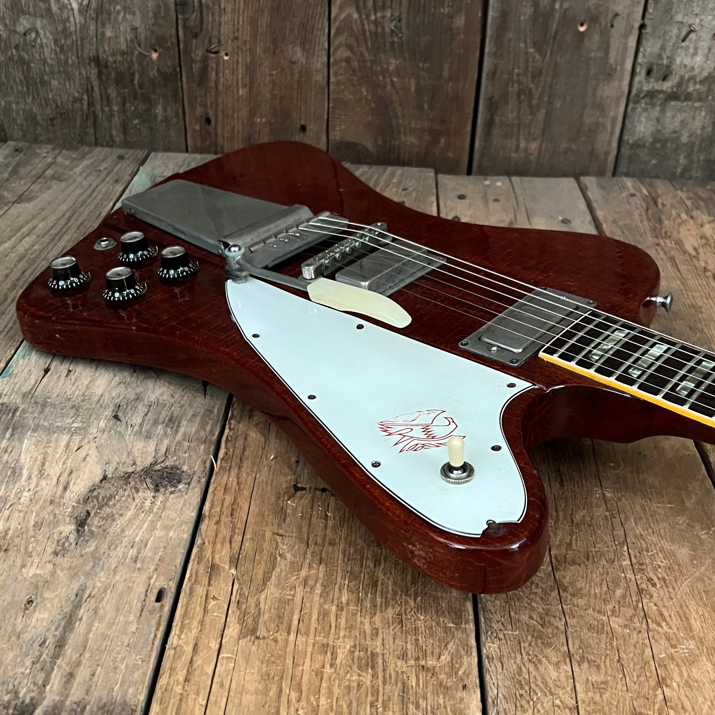 SOLD - Gibson V Firebird 1965 Cherry Red