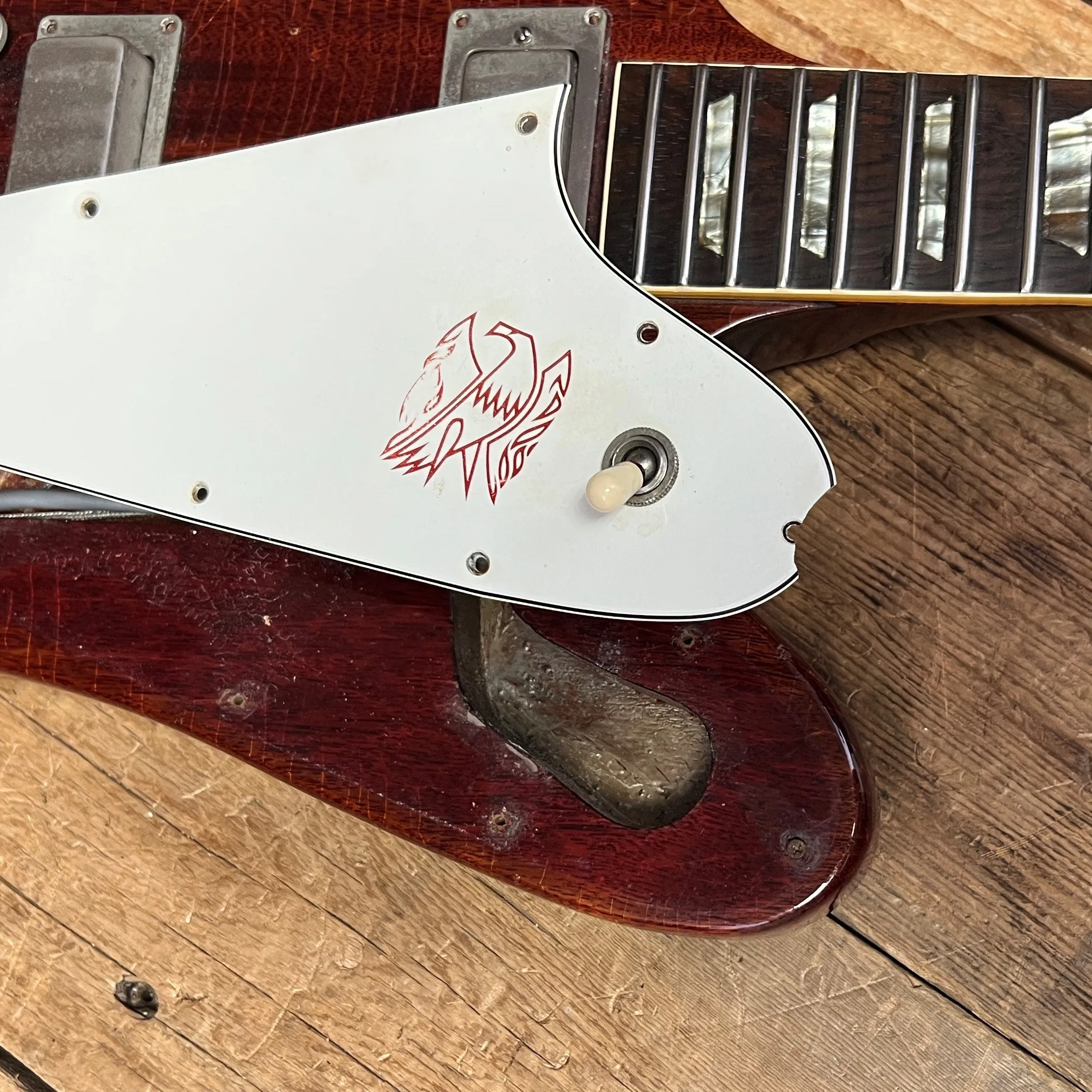 SOLD - Gibson V Firebird 1965 Cherry Red
