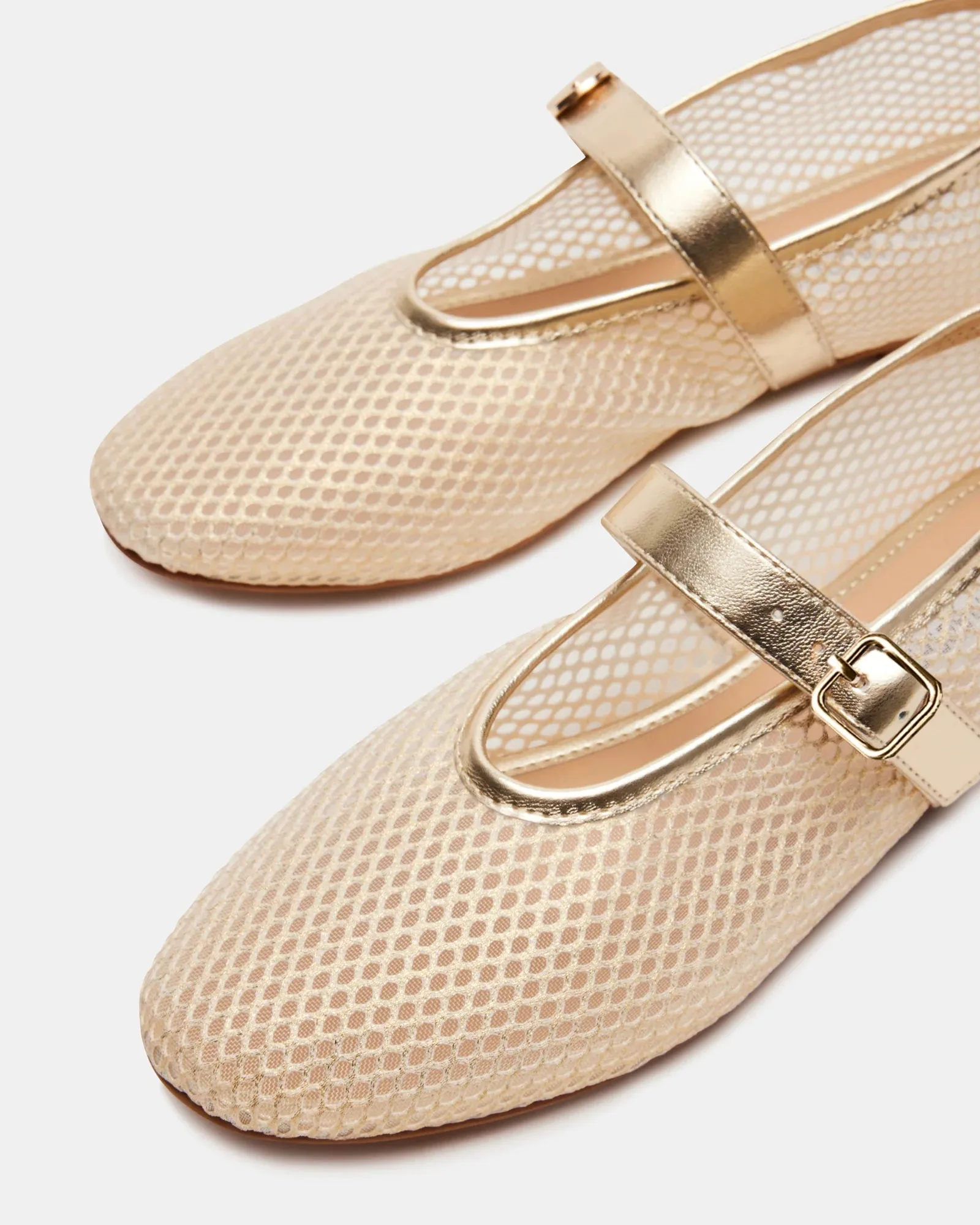 STEVE MADDEN DREAMING FLATS GOLD MESH