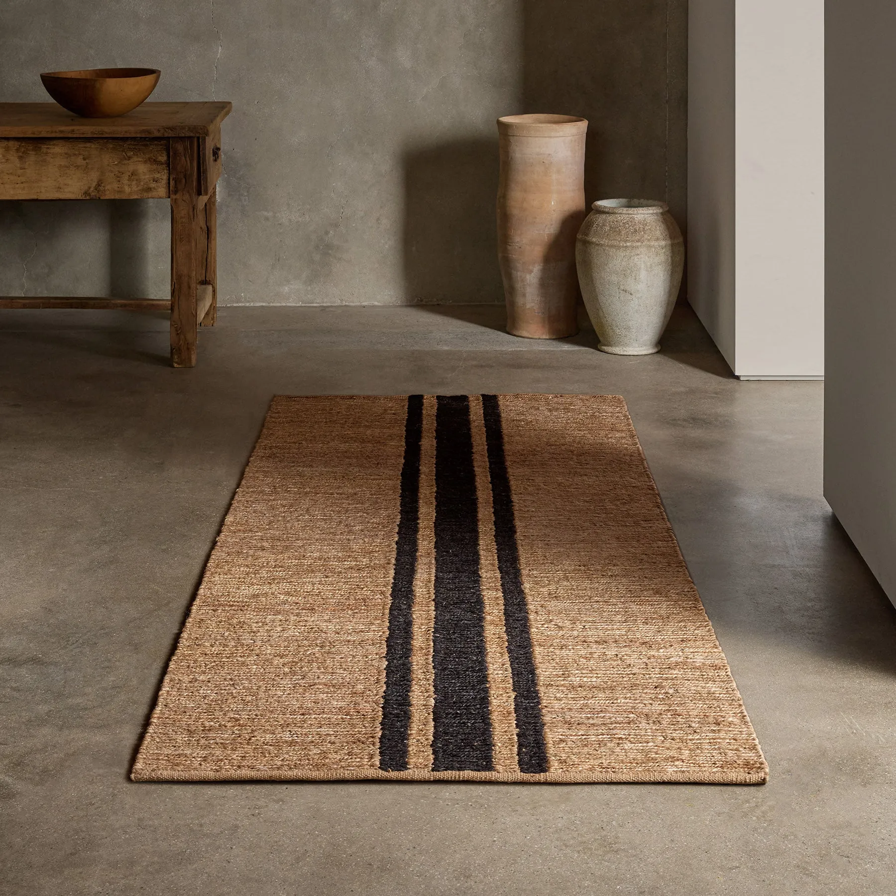 Triple Stripe Jute Runner 3.5Ft X 9Ft - Natural/Charcoal Stripe
