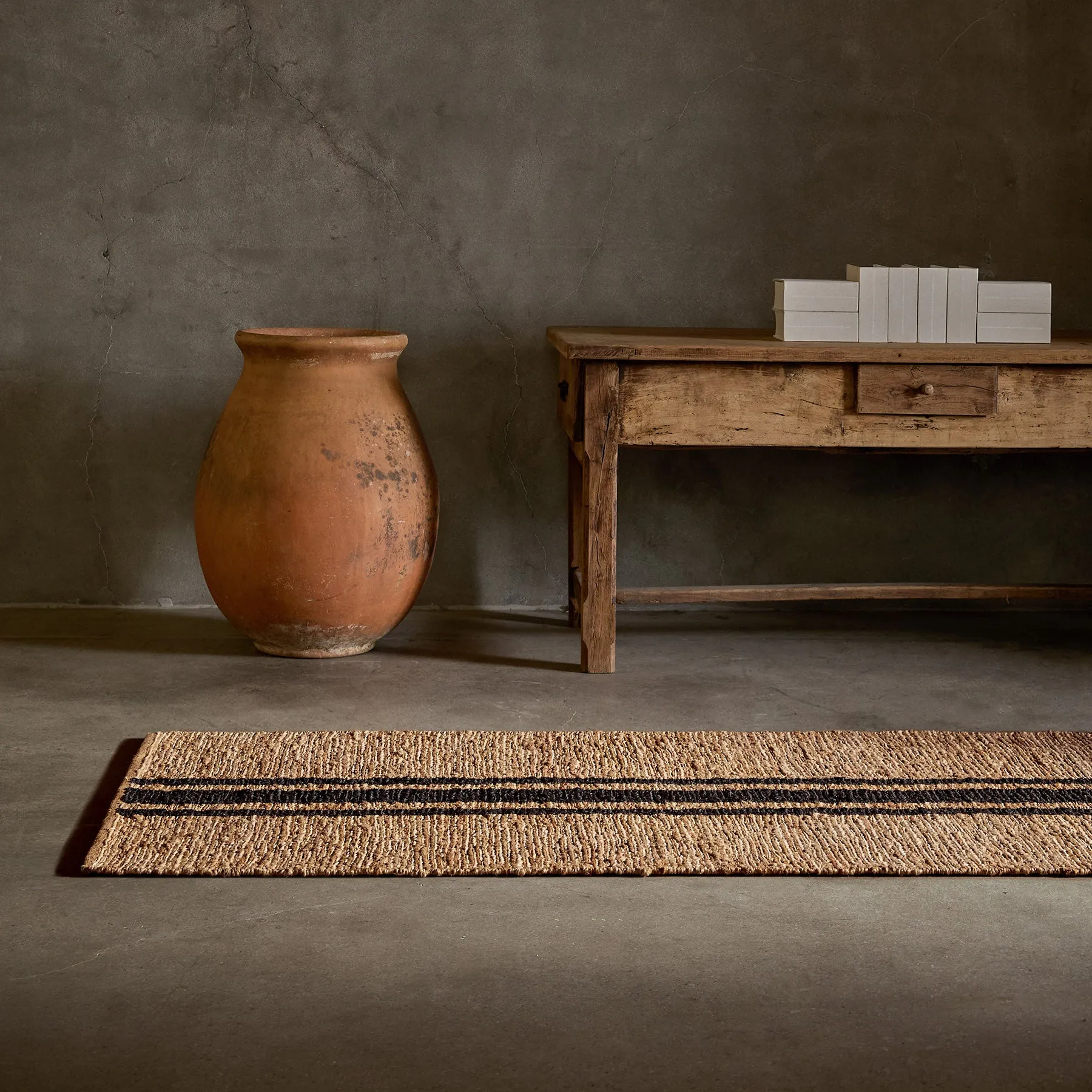 Triple Stripe Jute Runner 3.5Ft X 9Ft - Natural/Charcoal Stripe