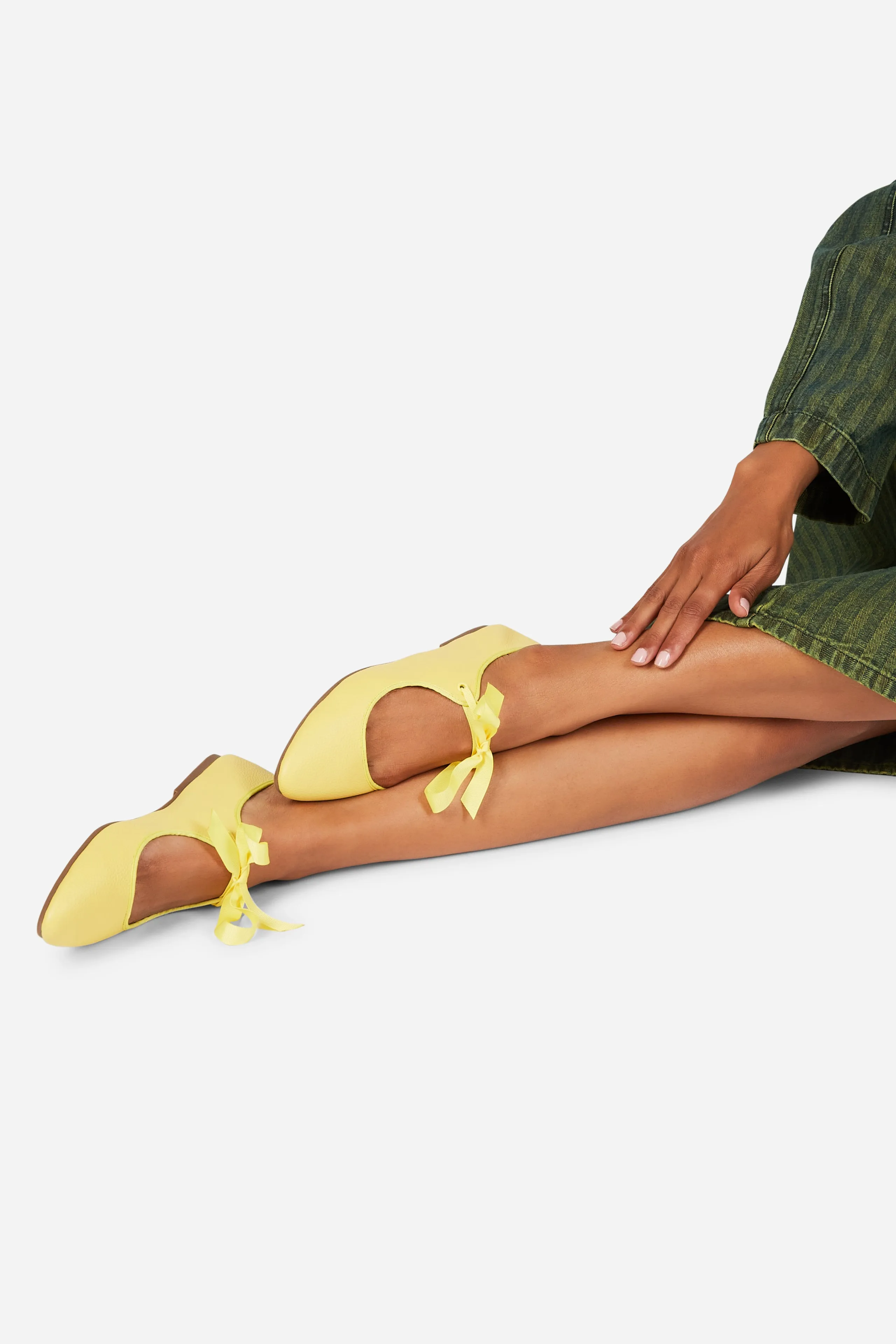 VALLEY BLACK SOLE BALLET FLAT