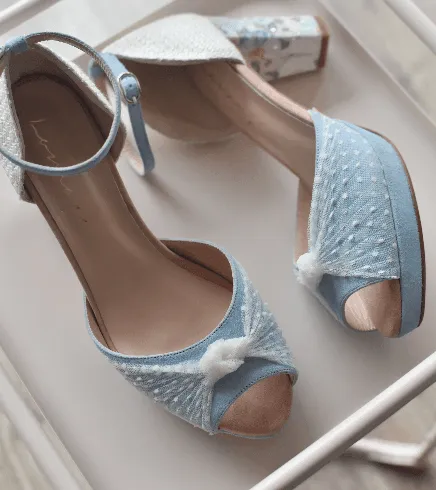 VIKA celeste-sky plumeti  Blossom pulsera midi