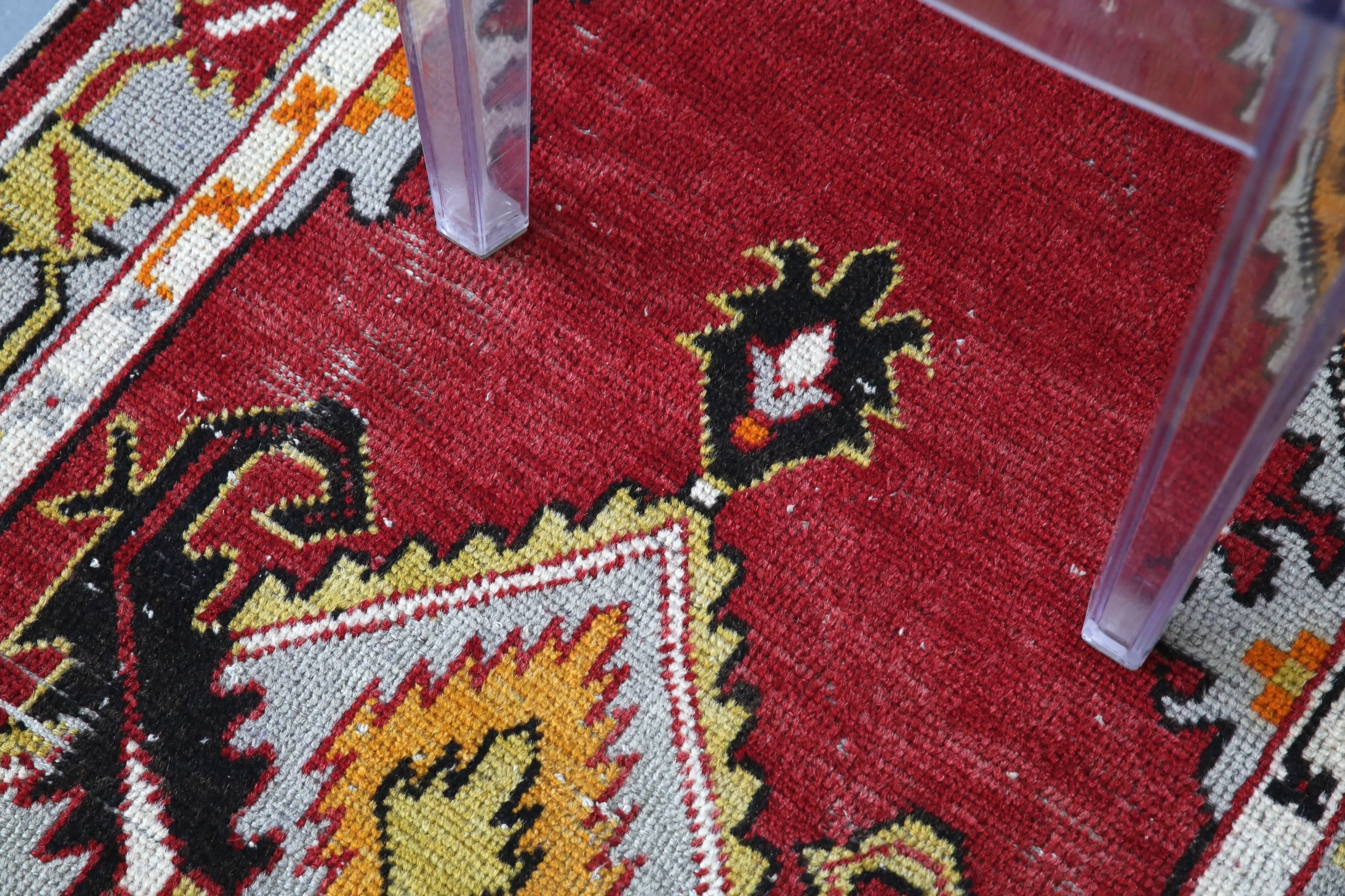 Vintage Anatolian Rug 2.7ftx6.2ft