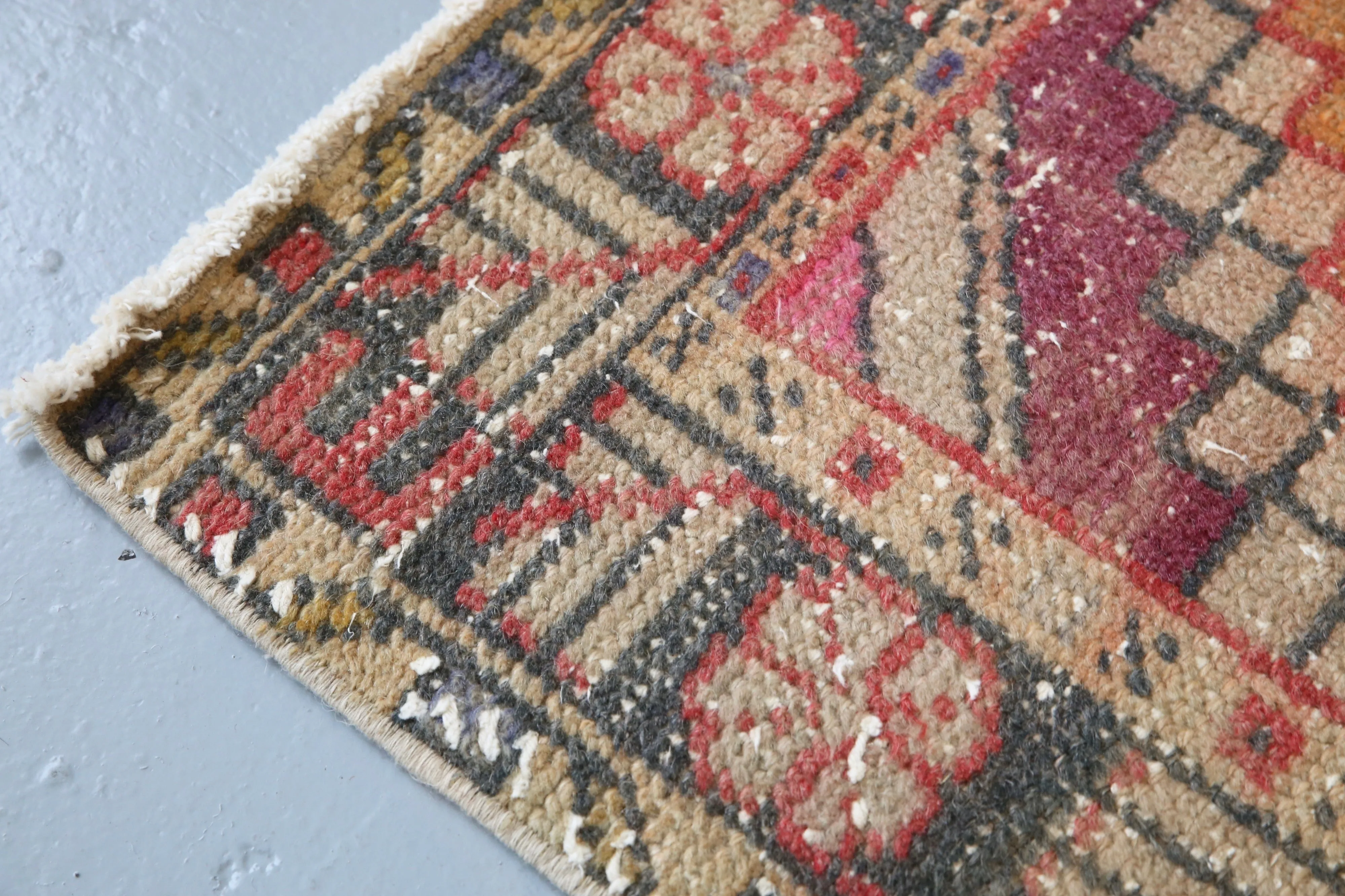 Vintage Anatolian Runner Rug 3ftx9.4ft