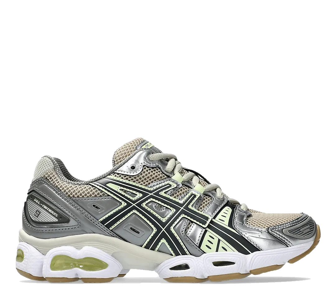 W Asics GEL-NIMBUS® 9